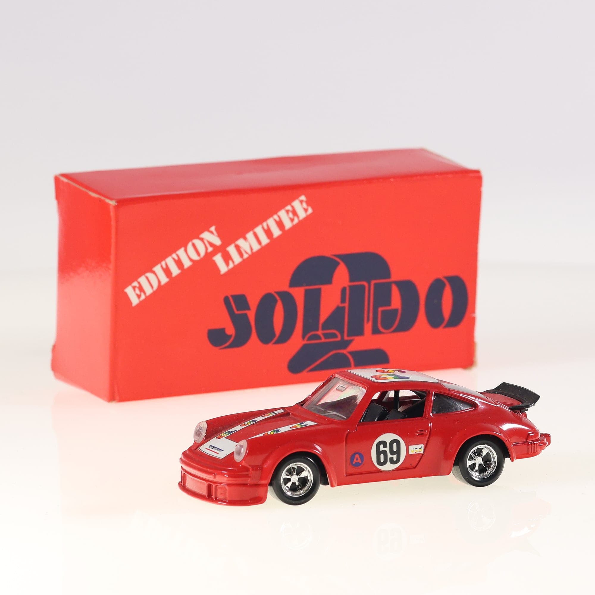 Solido Edition Limitée Porsche 934 Turbo #69 1/43 Rouge avec boîte