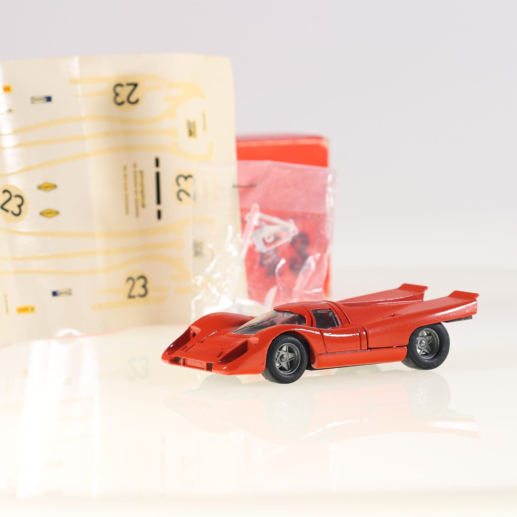 Solido 906 Porsche Sport Cars 917 Le Mans 1970 Top 43 #23 1/43 Rouge avec boîte