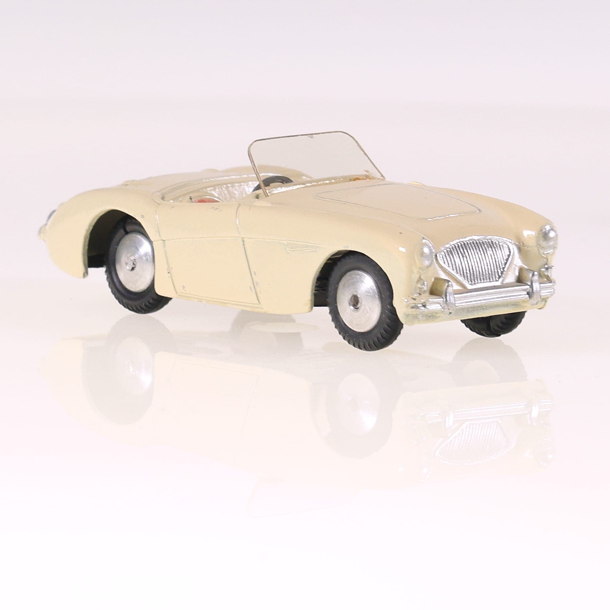 Corgi 300 Austin Healey sports car 1/43 Crème avec boîte — miniature 11