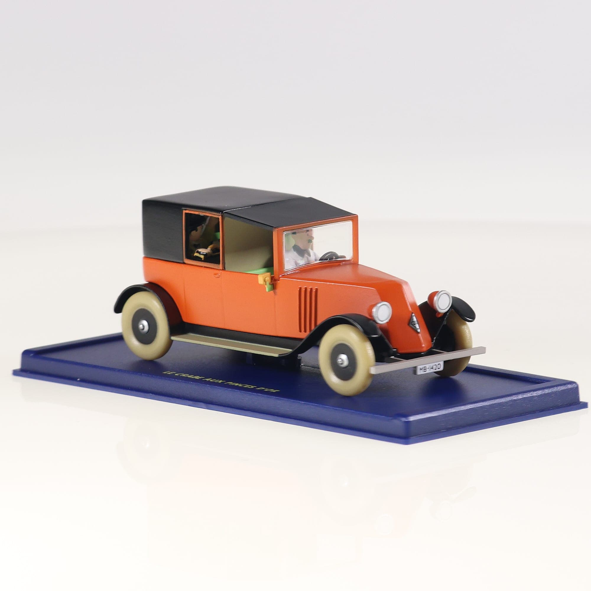 Atlas (Tintin) Renault Taxi Rouge - Le Crabe aux Pinces d'Or 1/43 Orange et noir — miniature 12