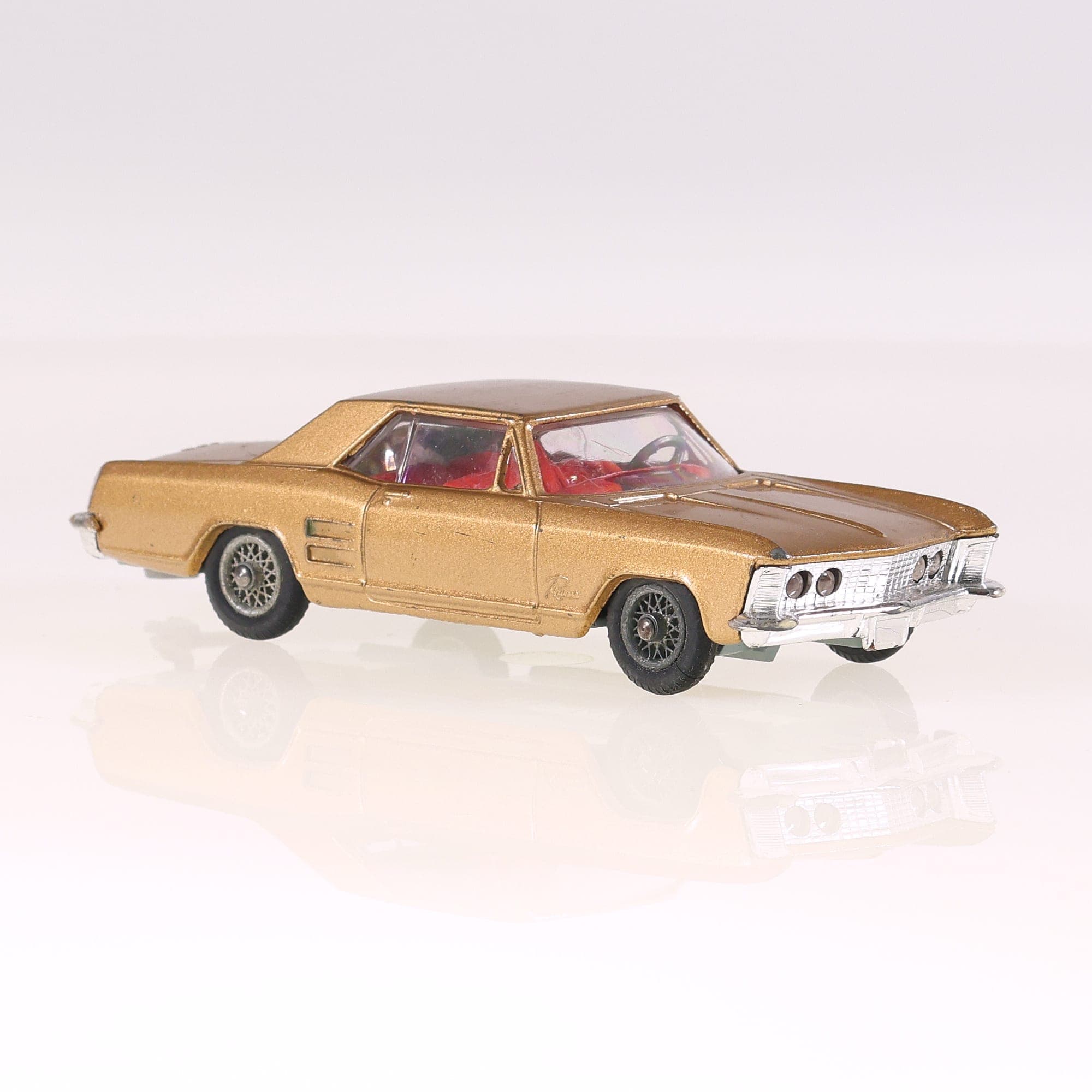 Corgi 245 Buick Riviera 1/43 Beige avec boîte — miniature 11