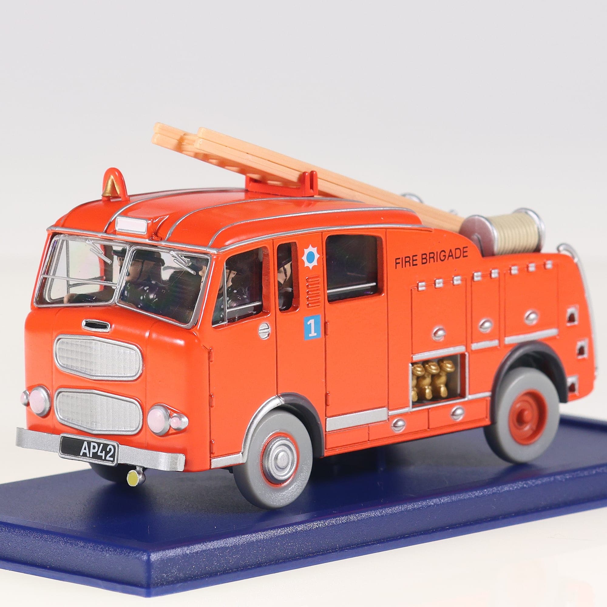 Atlas Tintin Dennis F101 Le camion des pompiers 1/43 Rouge avec boîte — miniature 14