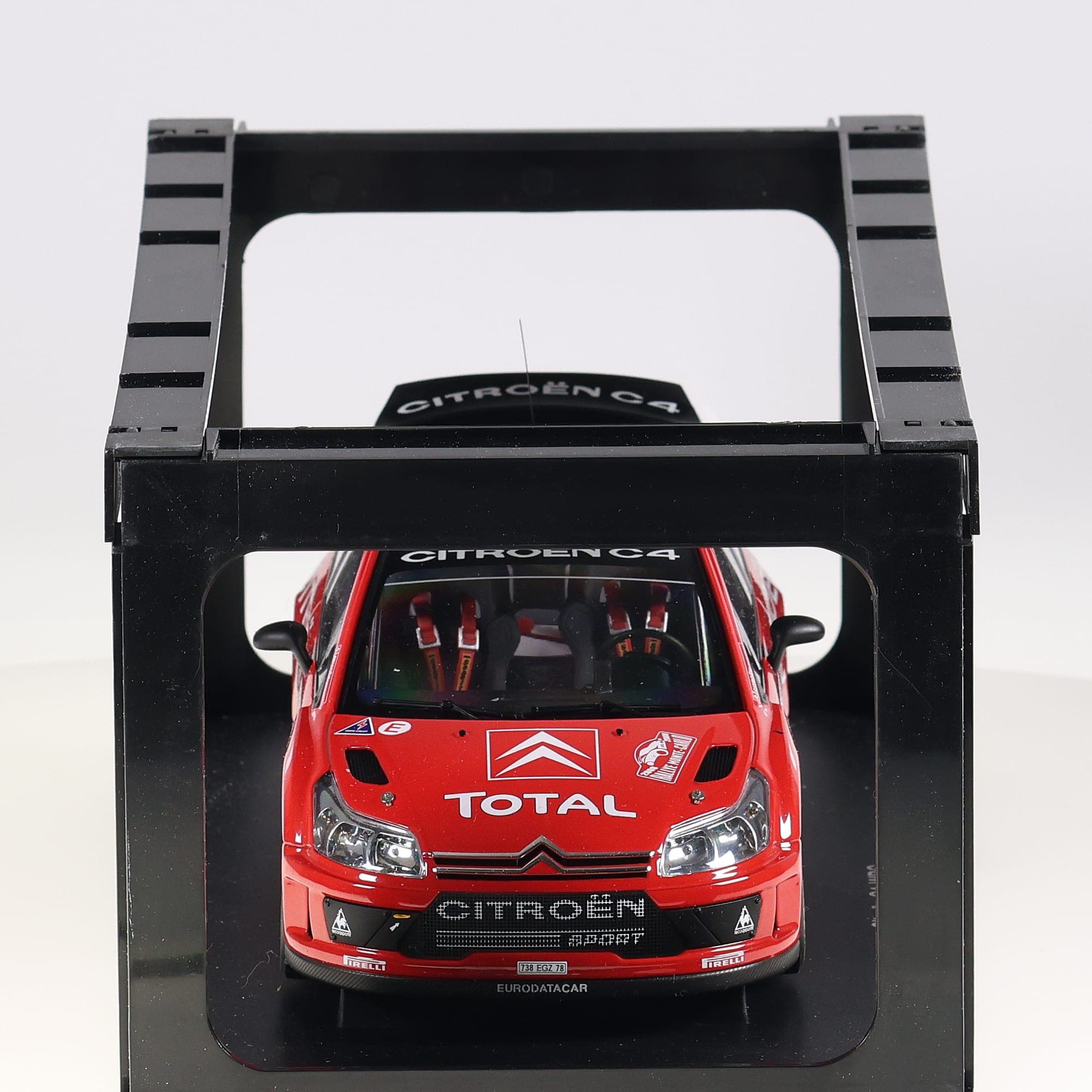 AUTOart 80800 Citroën C4 WRC Monte Carlo 2008 #1 Loeb 01:18 Rouge Total avec boî — miniature 3