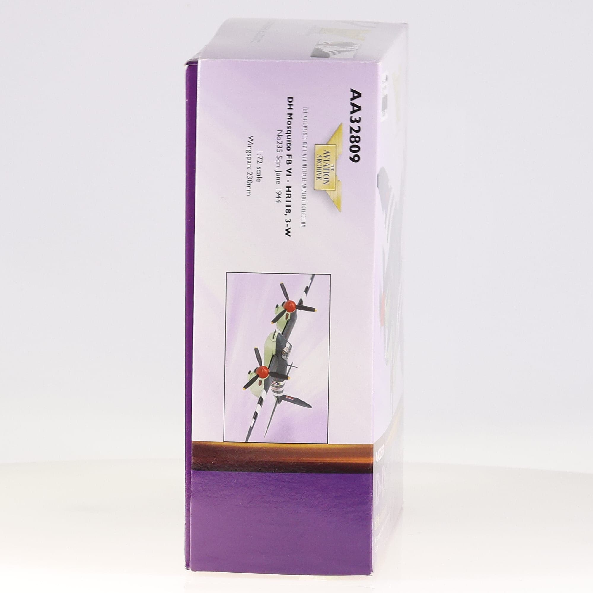 Corgi AA32809 De Havilland DH Mosquito FB VI HR118 3-W No.235 Sqn June 1944 02:1 — miniature 4