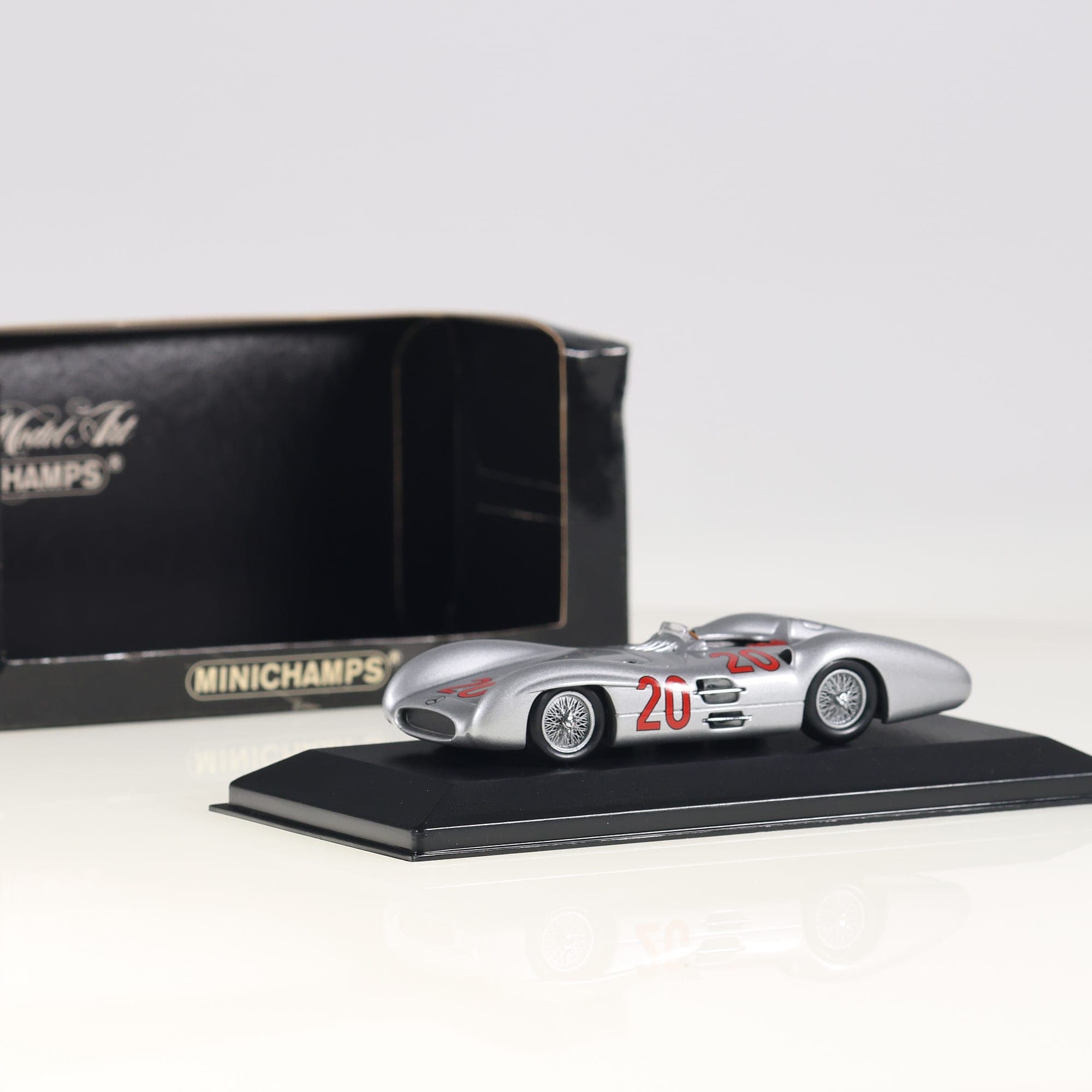Minichamps 432 543020 Mercedes-Benz W 196 GP France 1954 K.Kling #20 1/43 Argent