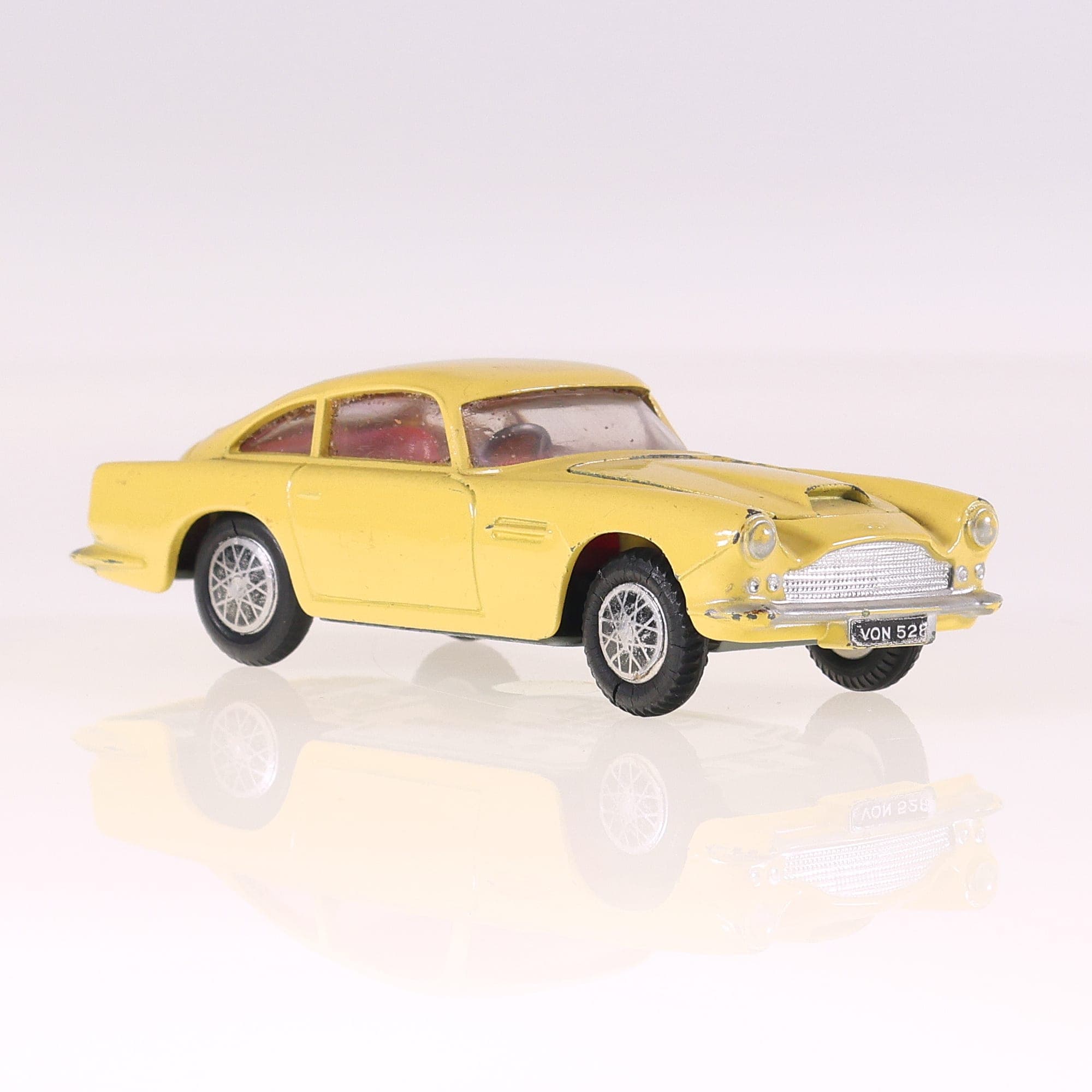 Corgi 218 Aston Martin DB4 1/43 Jaune avec boîte — miniature 12