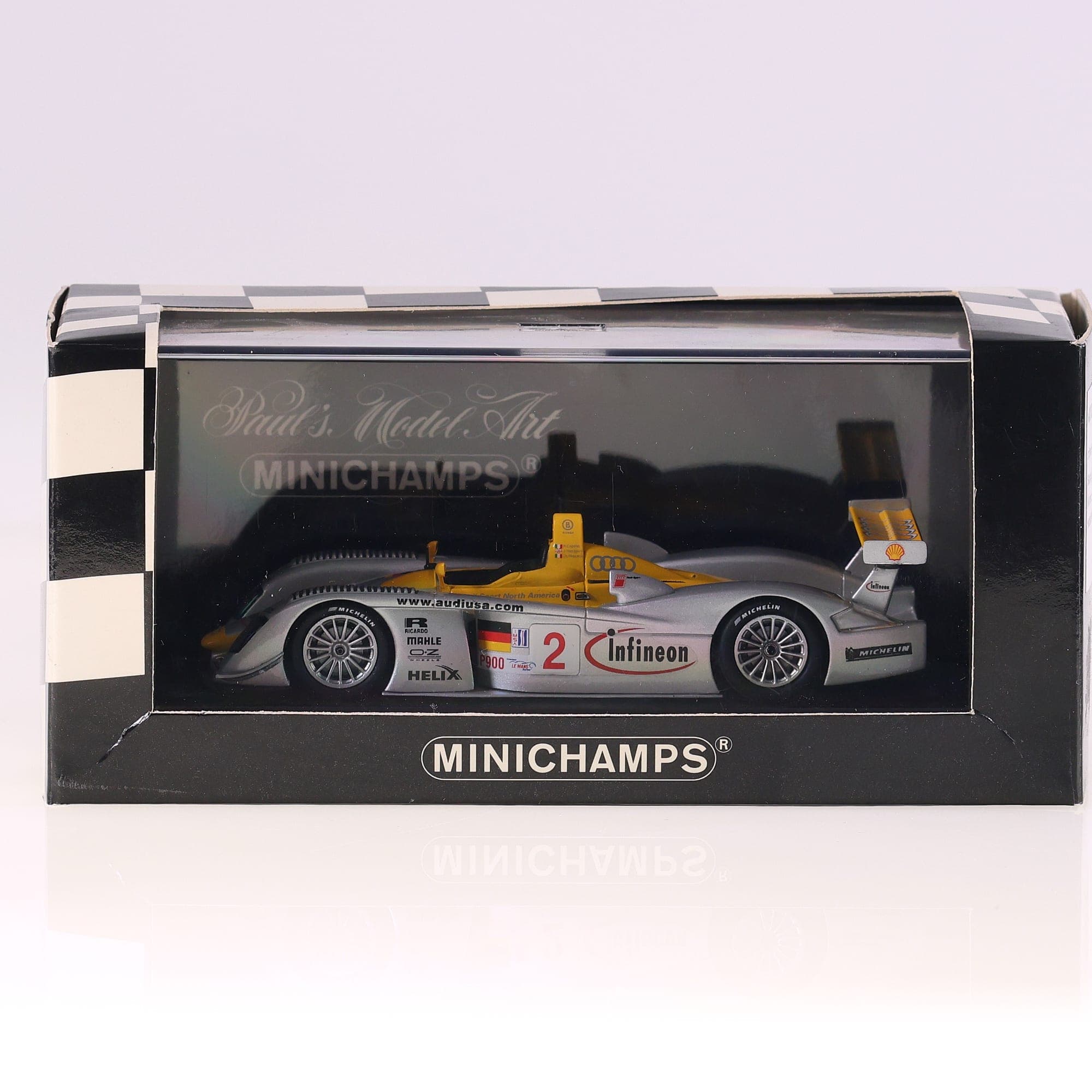 Minichamps 400 021392 Audi Infineon Sebring 12 hrs 2002 Winners 1/43 Gris clair  — miniature 4