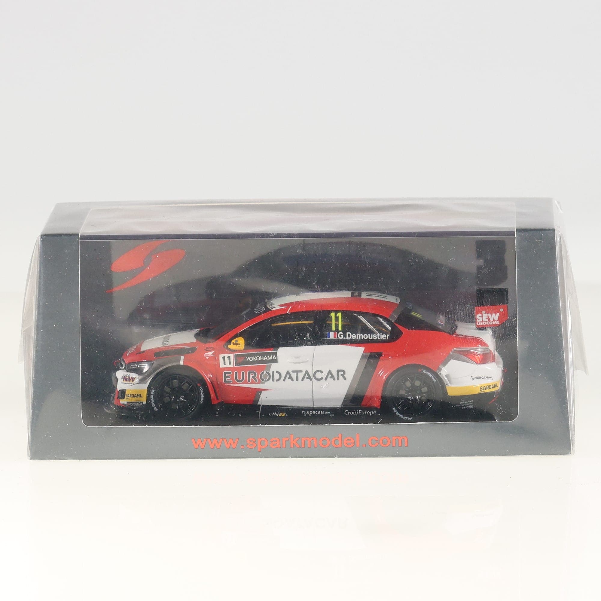 Spark S5099 Citroën C-Elysée WTCC #11 G.Demoustier Race of Qatar 2015 1/43 Rouge
