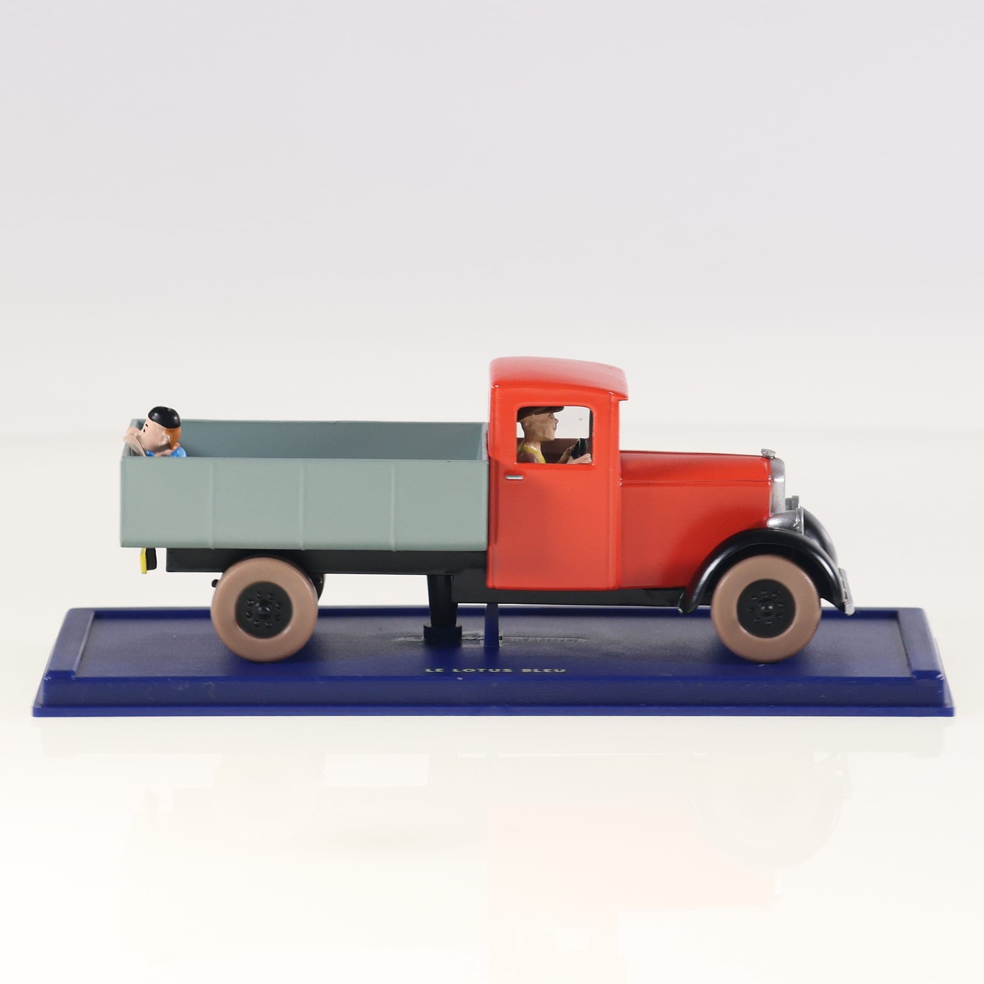 Atlas Miesse Camion rouge du Lotus bleu 1933 1/43 Tintin — miniature 11