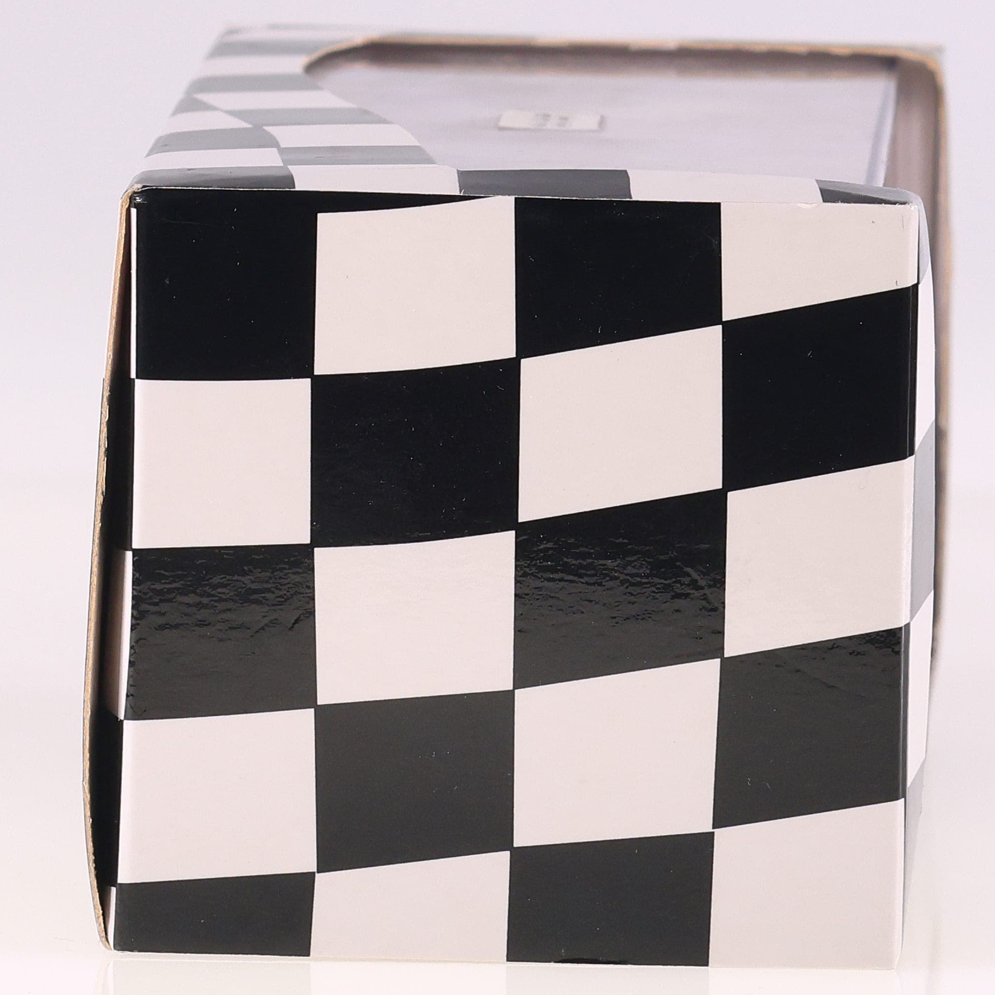 Minichamps 430 812572 BMW M1 Le Mans 1981 vsd #72 1/43 Bicolore avec boîte — miniature 7