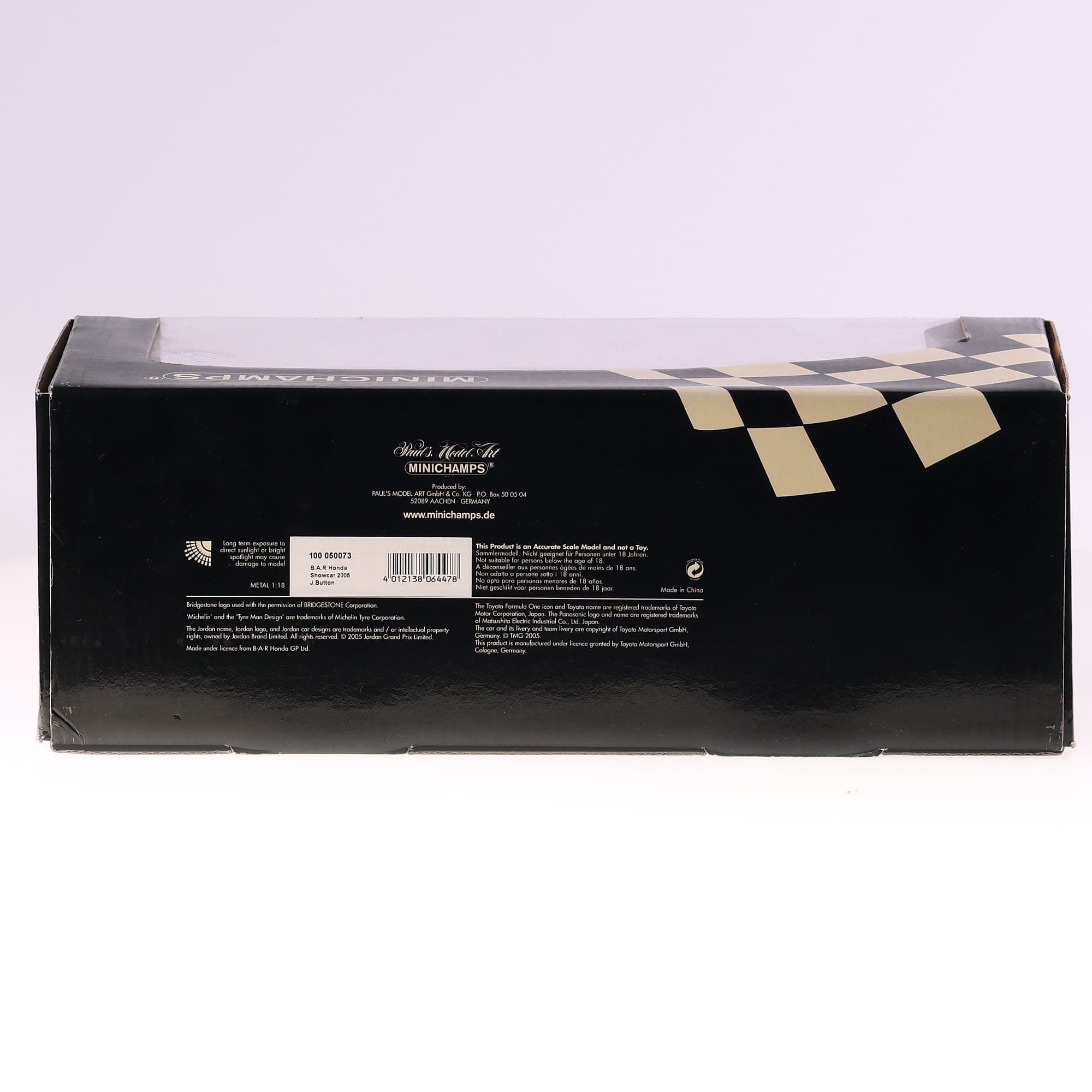 Minichamps BAR Honda Showcar 2005 J. Button 1 of 2.106 pcs 1/18 Blanc avec boîte — miniature 7