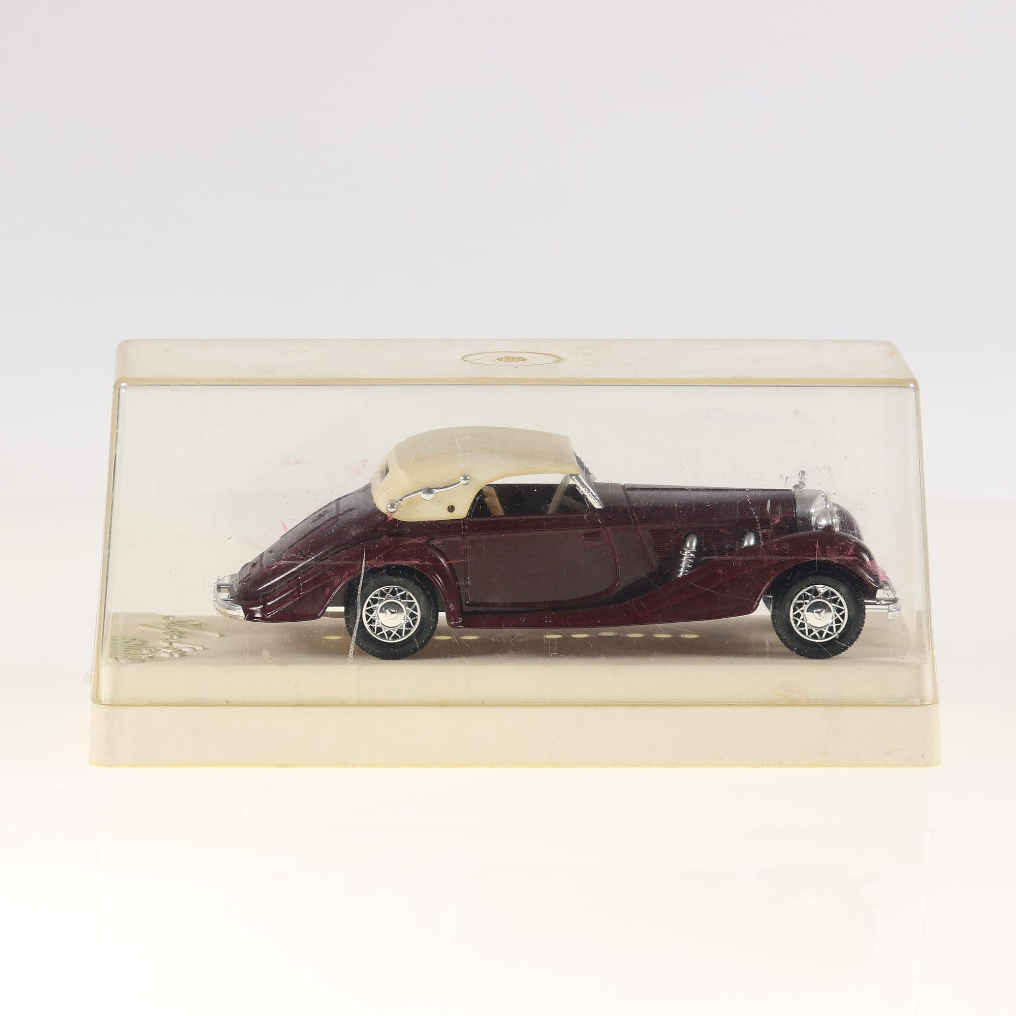 Solido Age d'or 4050 Mercedes-Benz 540 K Spezial Roadster 1939 1/43 Bordeaux Gra — miniature 5