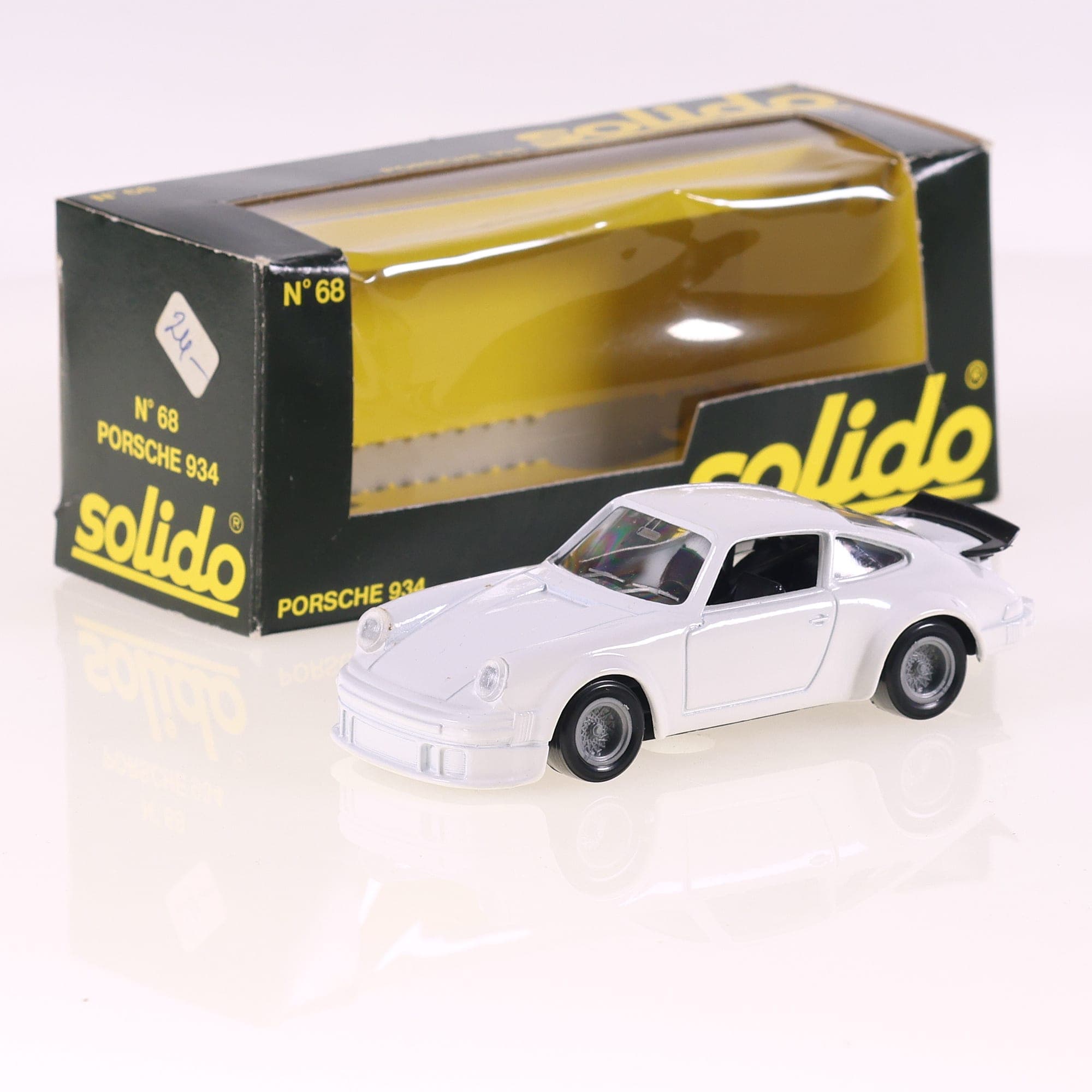 Solido 68 Porsche 934 Turbo 1979 1/43 Blanc avec boîte — photo 1