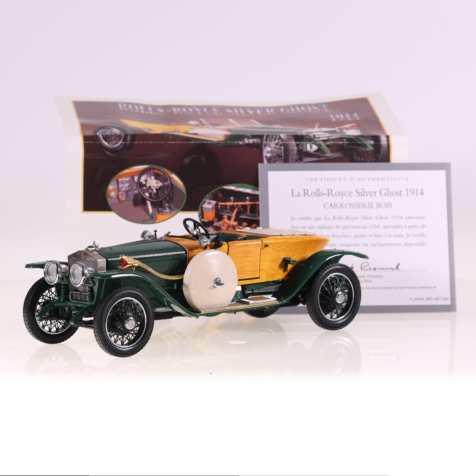 Franklin Mint Rolls-Royce Silver Ghost 1914  Carrosserie bois 1/24 Vert abîmée