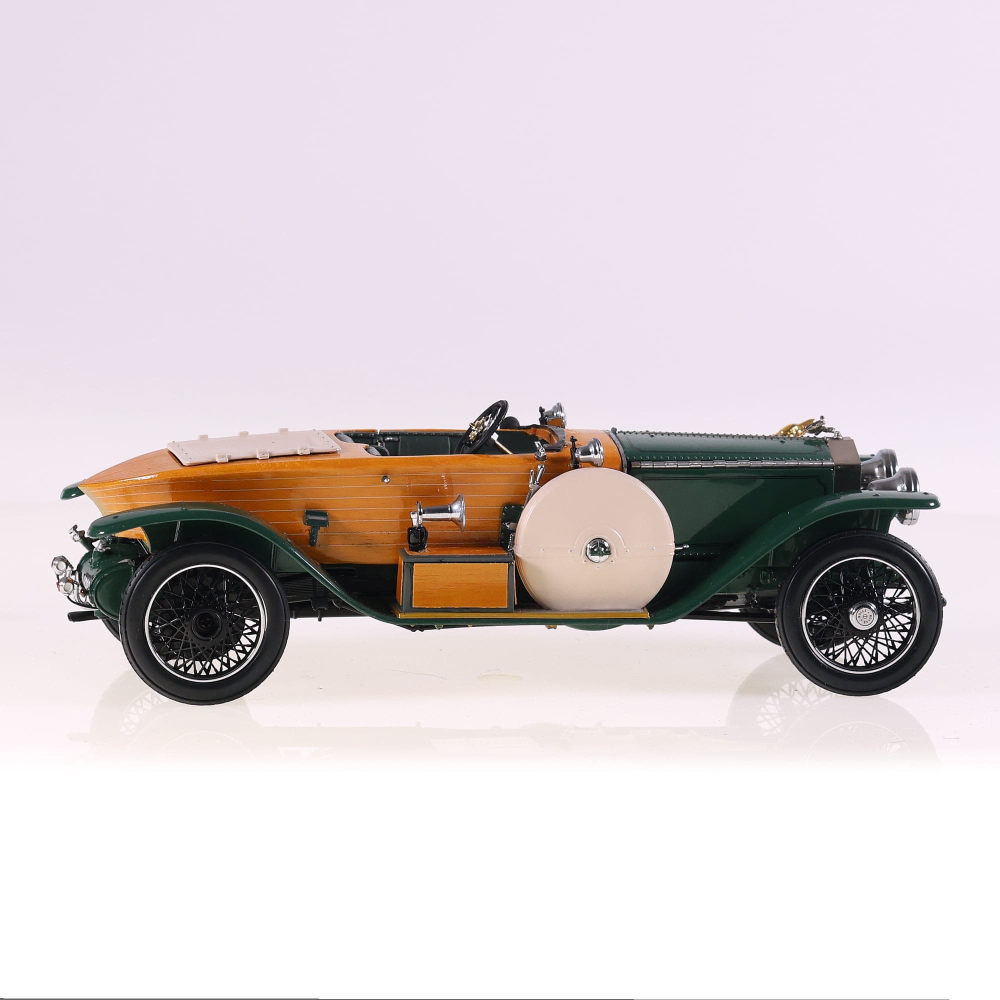 Franklin Mint Rolls-Royce Silver Ghost 1914  Carrosserie bois 1/24 Vert abîmée — miniature 7