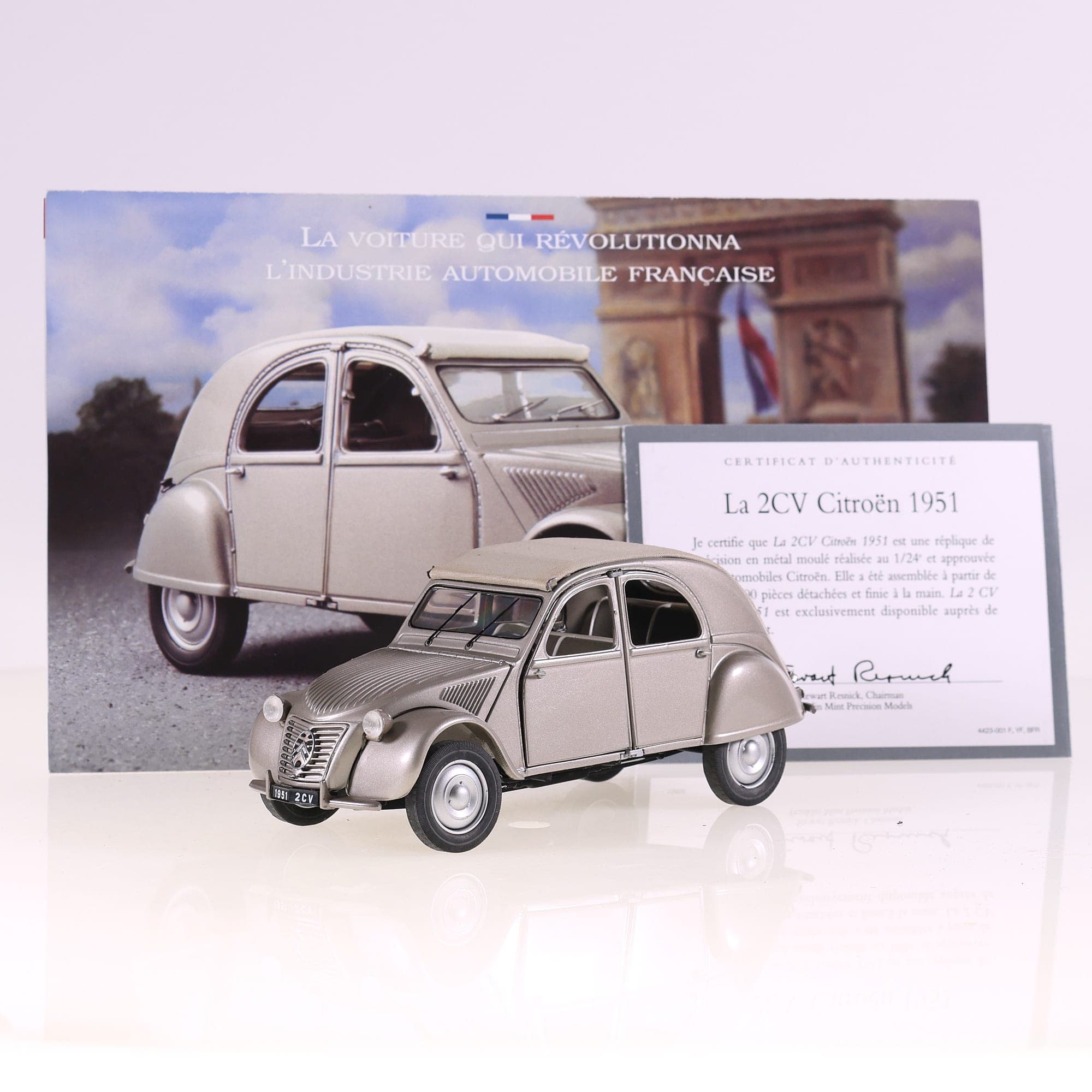 Franklin Mint Citroën 2CV  1951 avec certificat authenticité 1/24 Grise