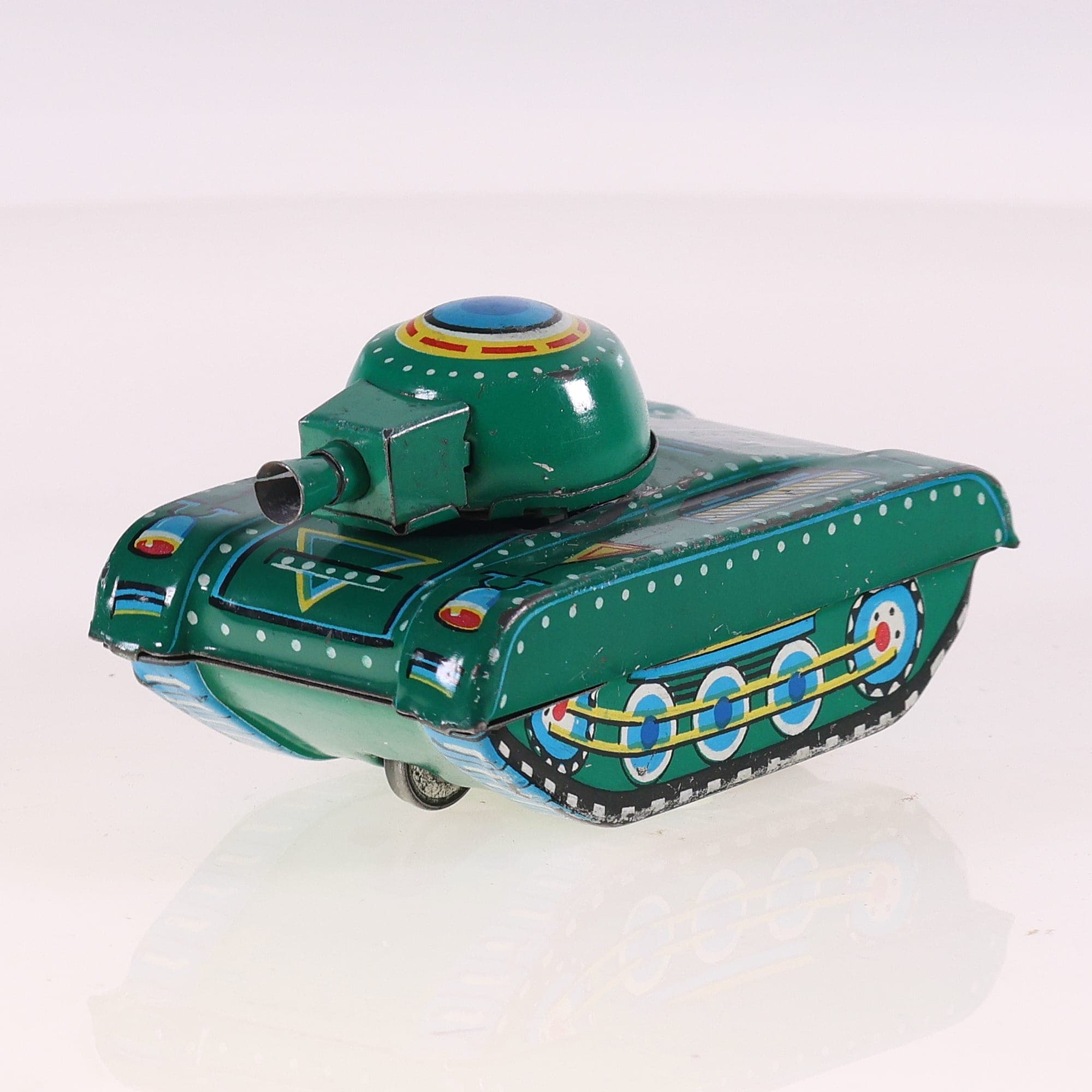 MF 074 Char miniature friction made in China en tôle  — photo 1