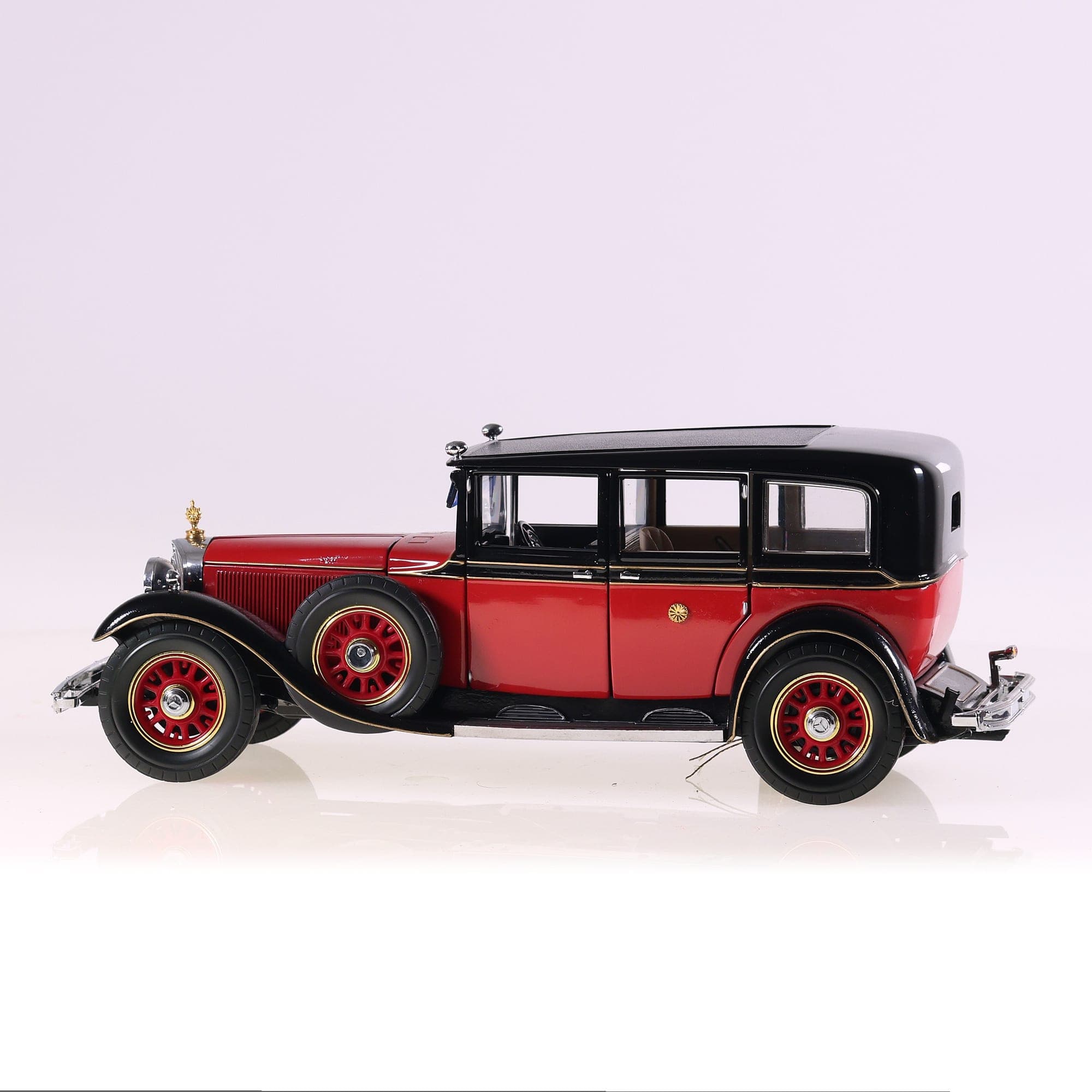 Franklin Mercedes-Benz 770K 1935  1/24 Rouge sans boîte — miniature 2
