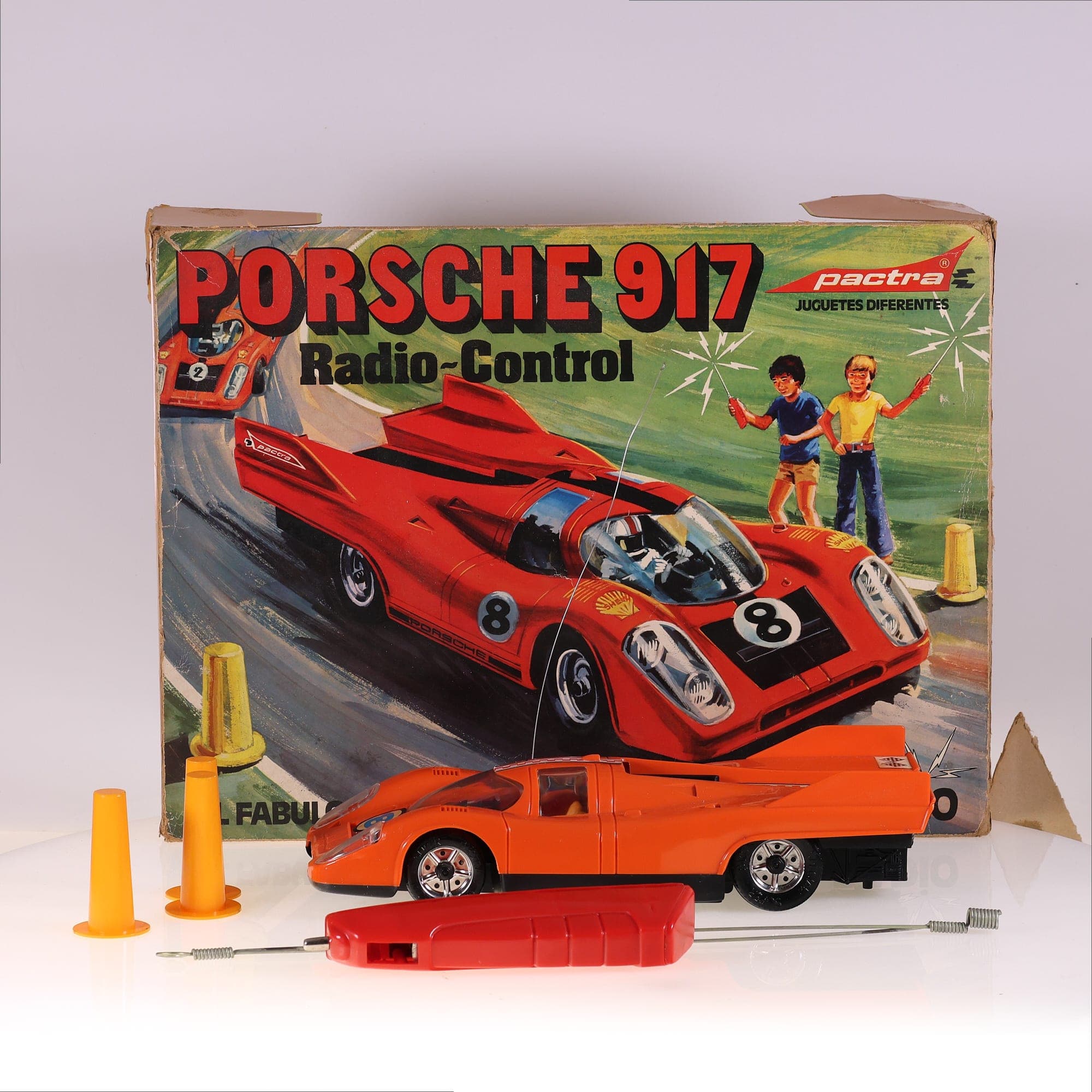 Pactra 745 Porsche 917 Radio-Control #8 29 cm Orange avec boîte — photo 1