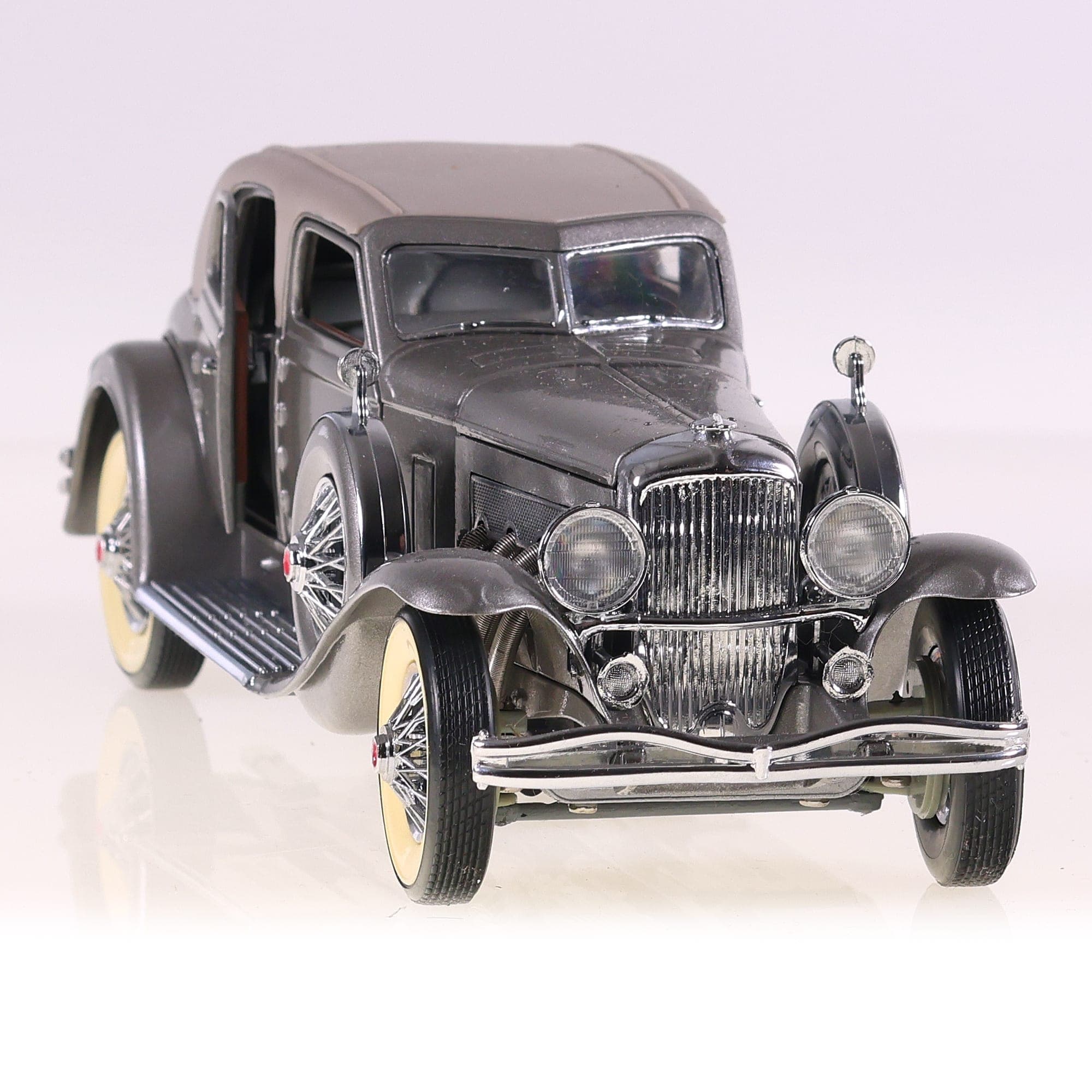 Franklin Duesenberg 1933  twenty grand  1/24 Gris sans boîte — miniature 9