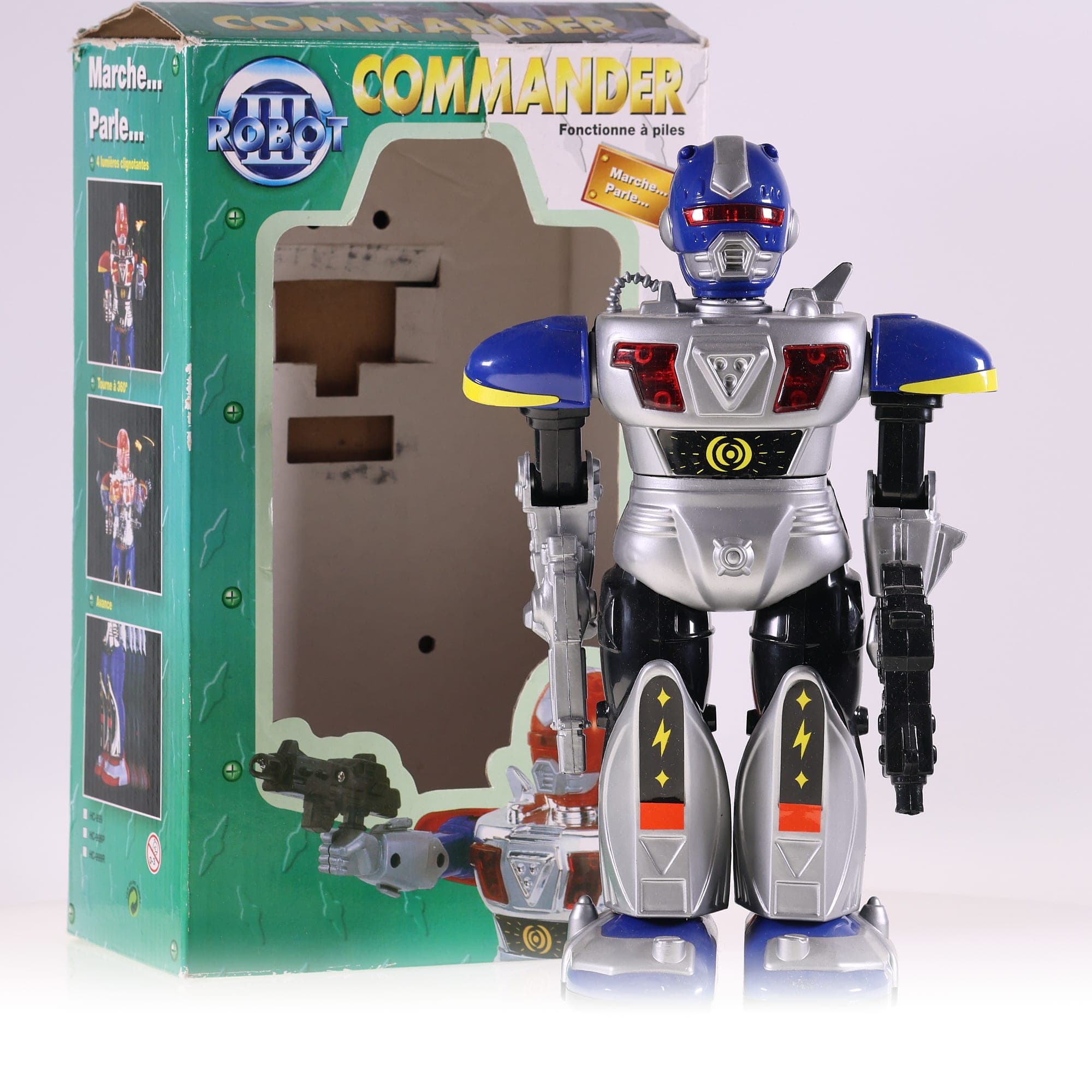 Auchan Robot III commander Non garantie de fonctionnement. — photo 1