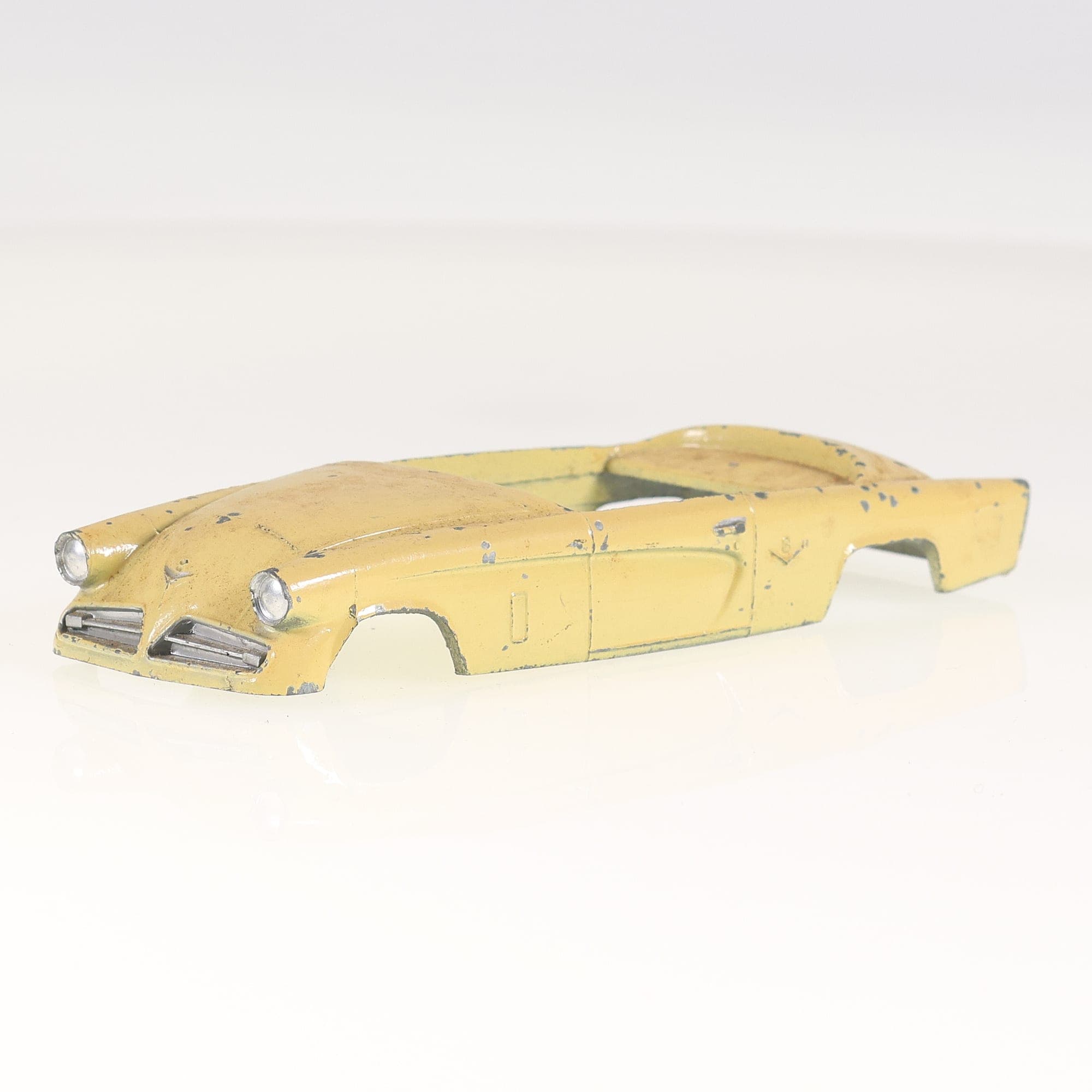 Solido transformable junior Convertible 1/43 Jaune crème état D sans boîte — photo 1