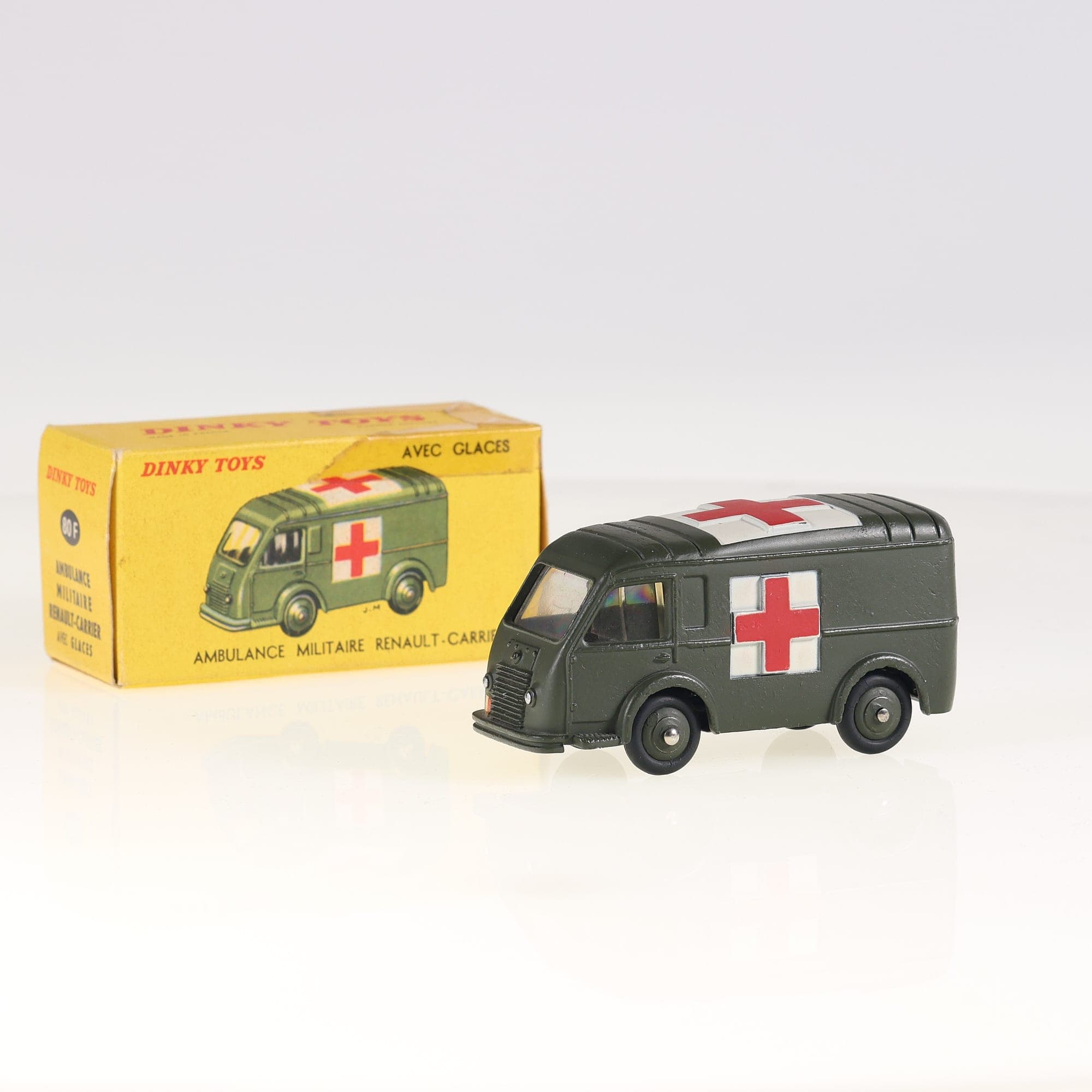 Dinky Toys 80F Renault Ambulance Militaire Renault Carrier 1/43 Vert militaire a