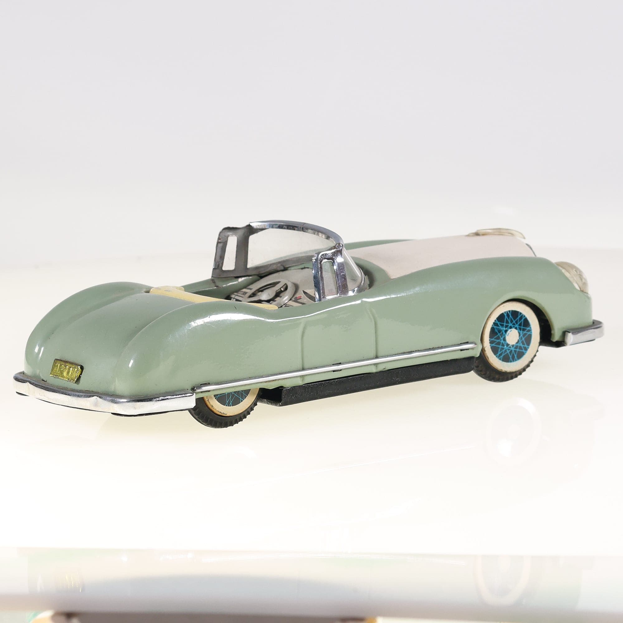 MF Chine MF767 Roadster 21 cm gris vert Grade B sans boîte — miniature 5