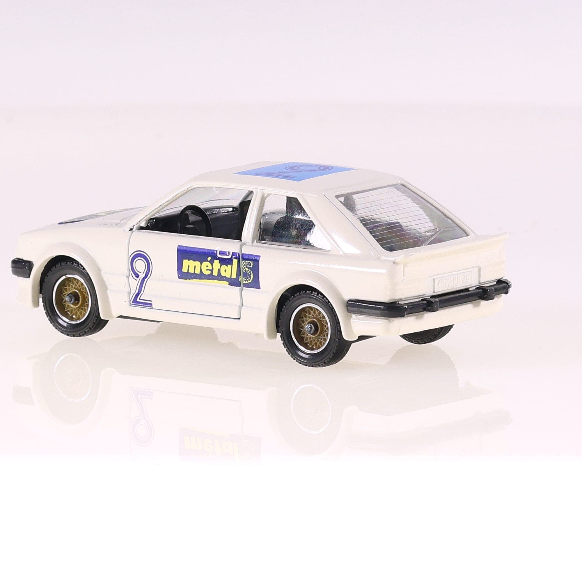 Solido n°1350 Ford Escort RS Turbo #2 1/43 Blanc avec boîte — miniature 6