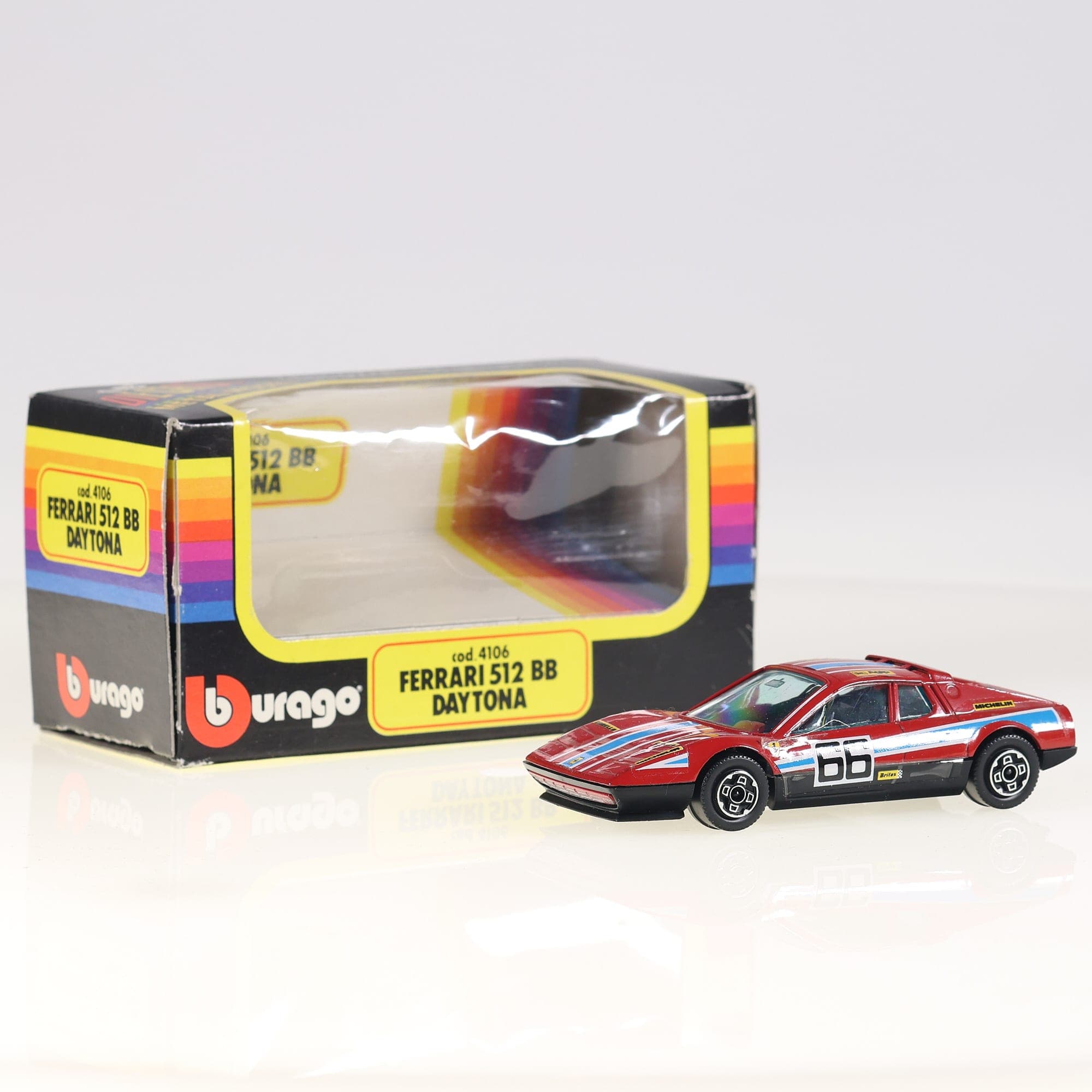 Burago 4106 Ferrari 512 BB Daytona 1/43 Rouge avec boîte