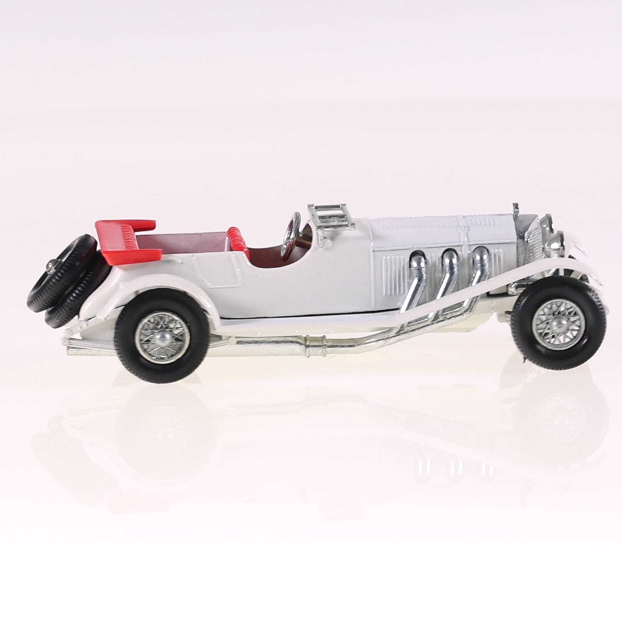 Matchbox Y-10 Mercedes Benz 1928 36/220 1928 1/52 Blanc avec boîte — miniature 6