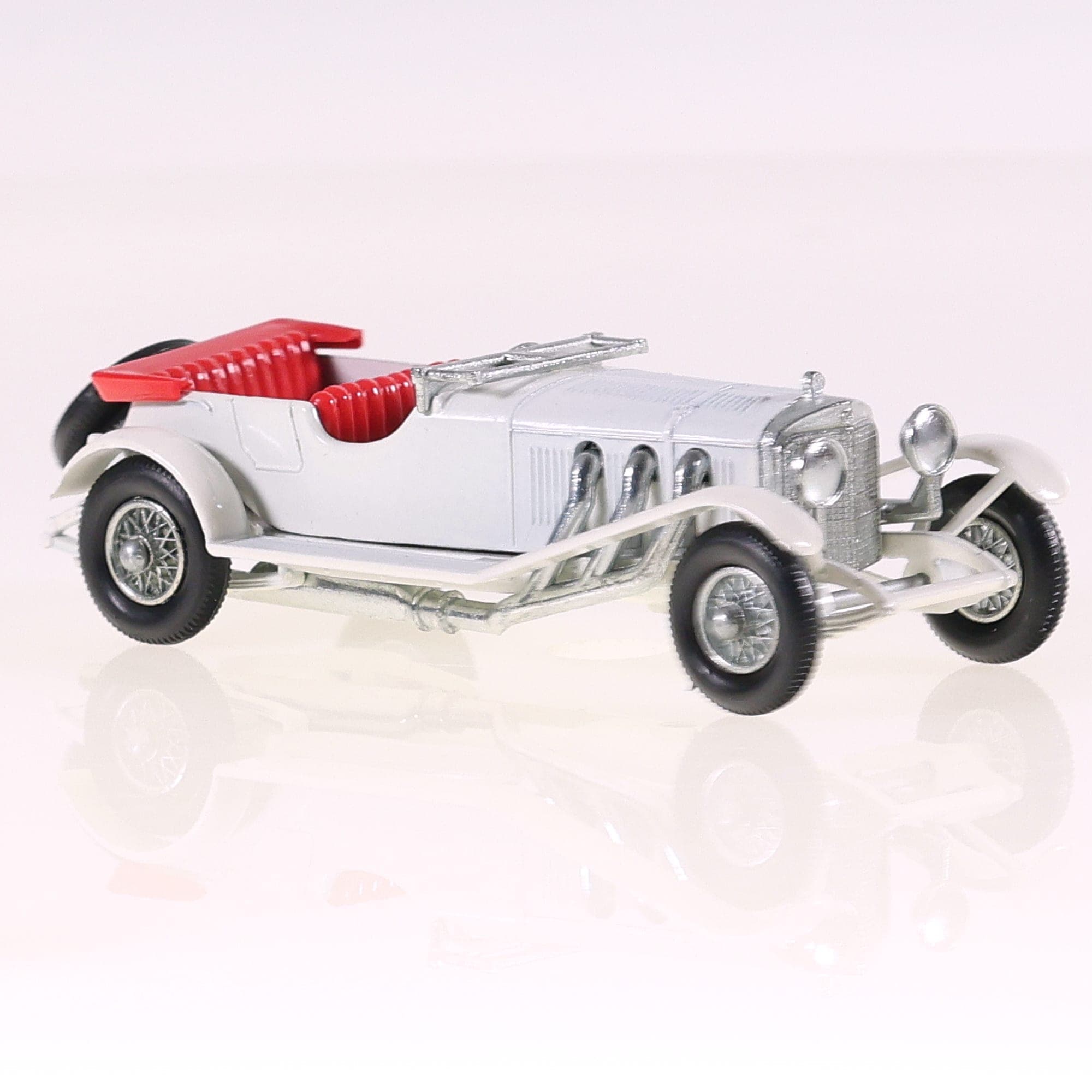 Matchbox Y-10 Mercedes Benz 1928 36/220 1928 1/52 Blanc avec boîte — miniature 7