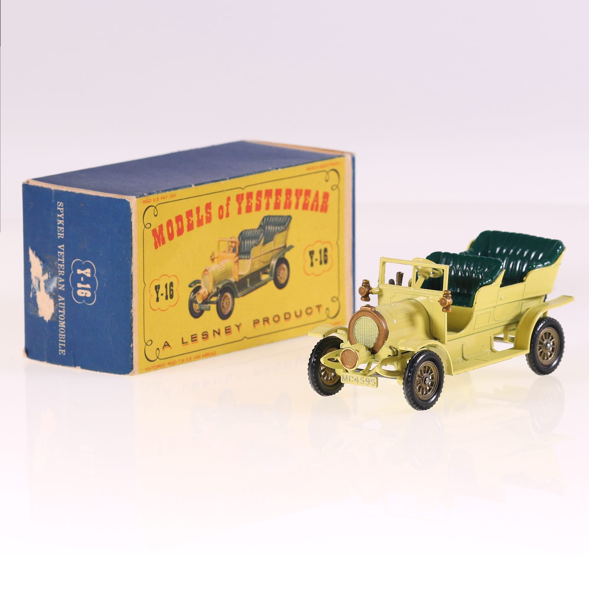 Matchbox Y-16 Spyker 1904 Veteran Automobile 1/45 Jaune avec boîte Lesney