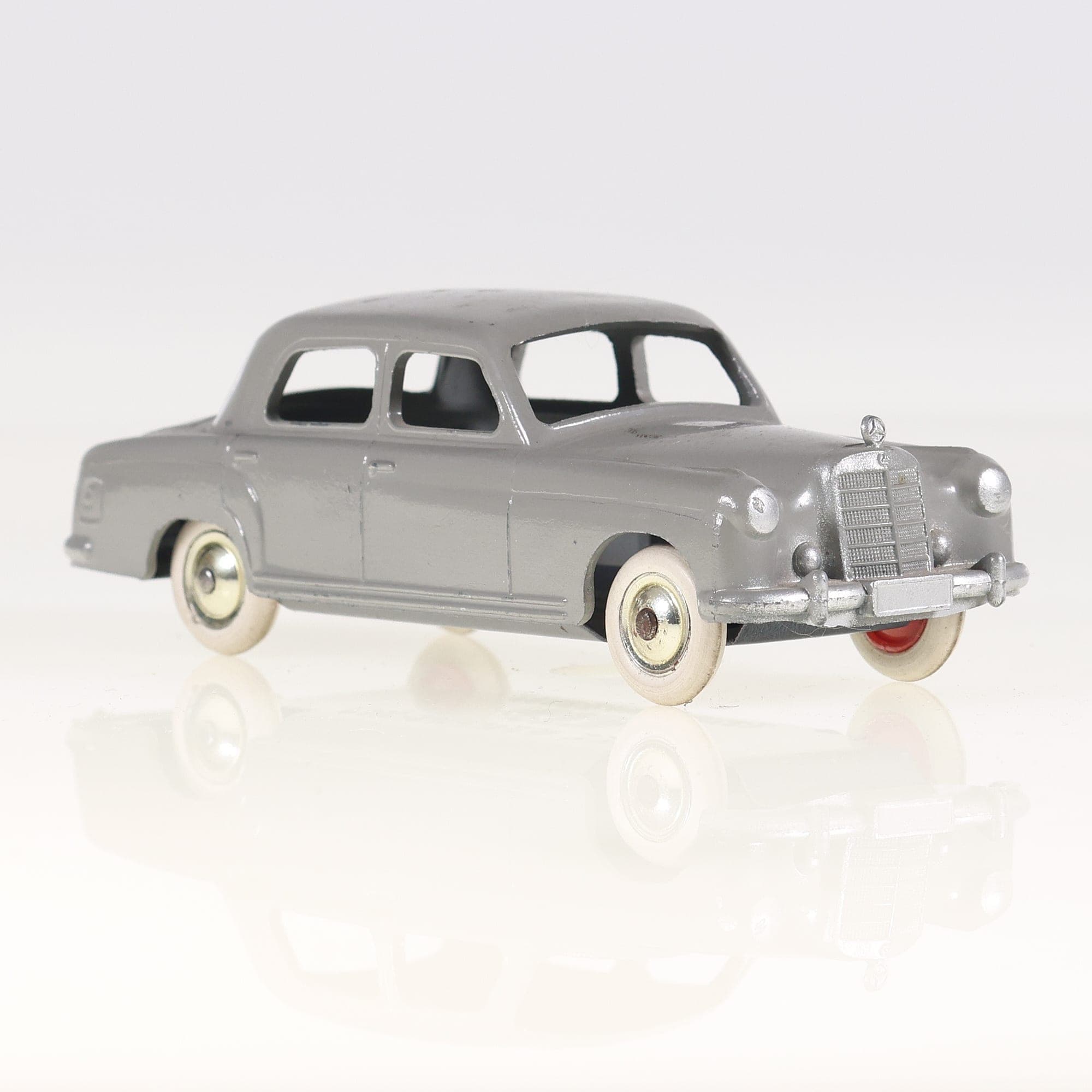 CIJ 3.12 Mercedes-Benz 220 Berline 1953 1/43 Gris Grade B sans boîte — miniature 6