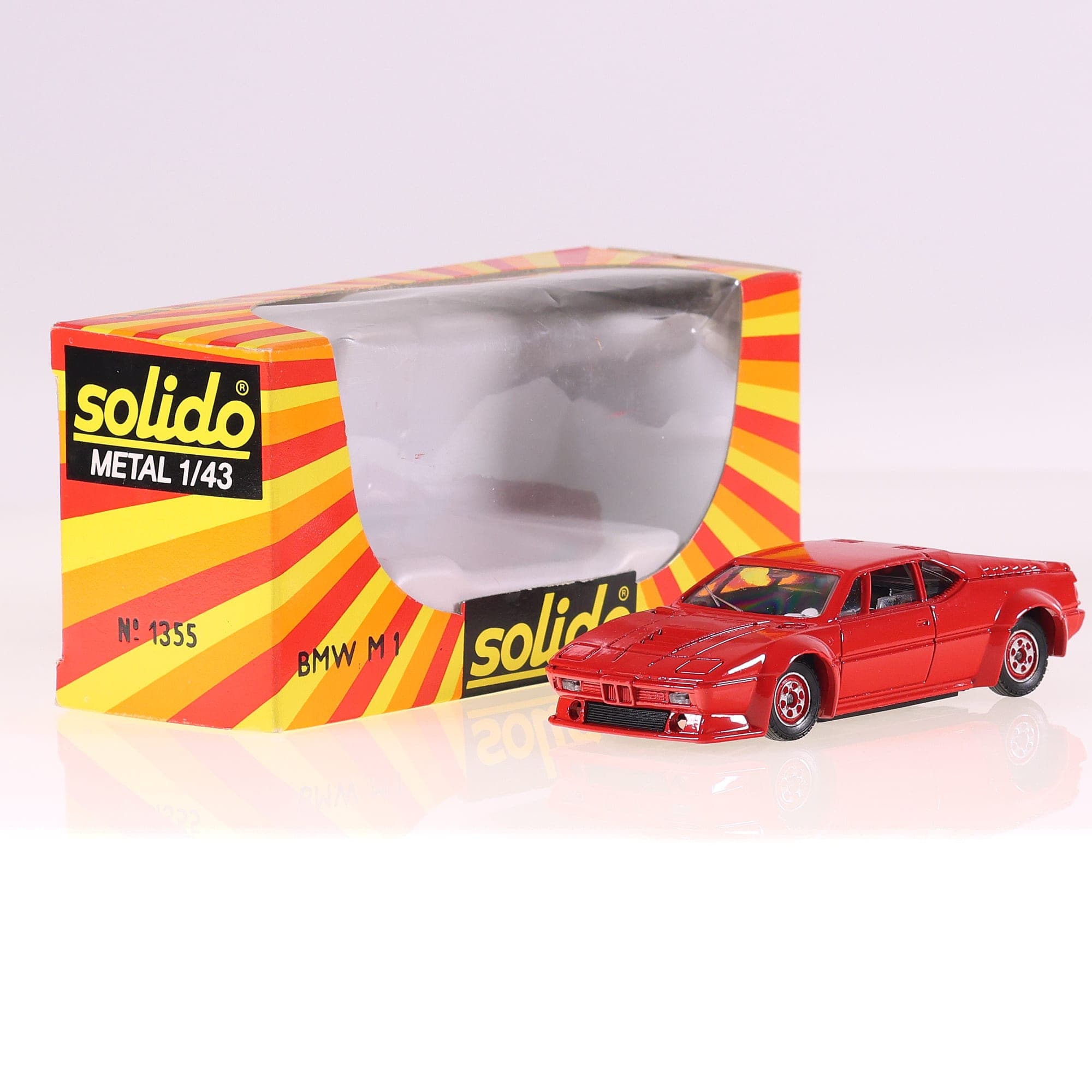 Solido n° 1355 BMW M1 1/43 Rouge avec boîte