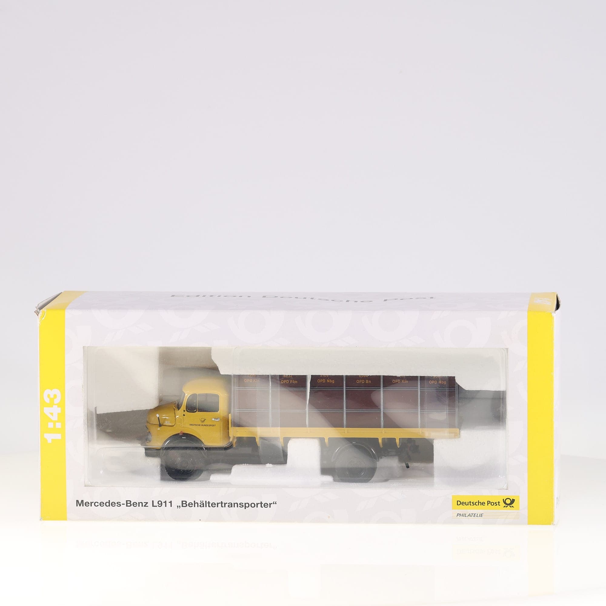 Premium ClassiXXs 12050 Mercedes-Benz L911 Behältertransporter Deutsche Post Jau