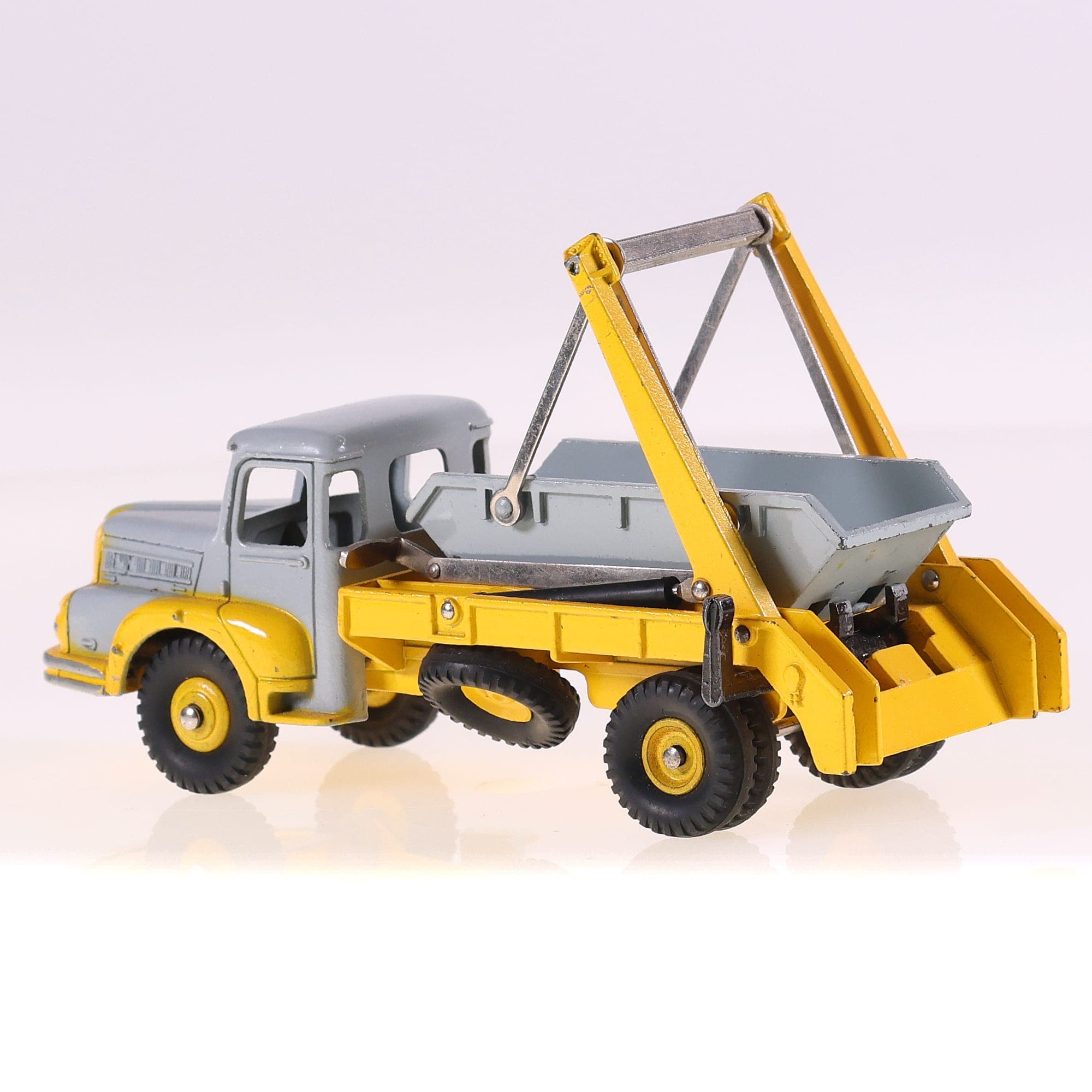 Dinky Toys 895 Unic Camion Multibenne Marrel 1/43 Bicolore avec boîte — miniature 3