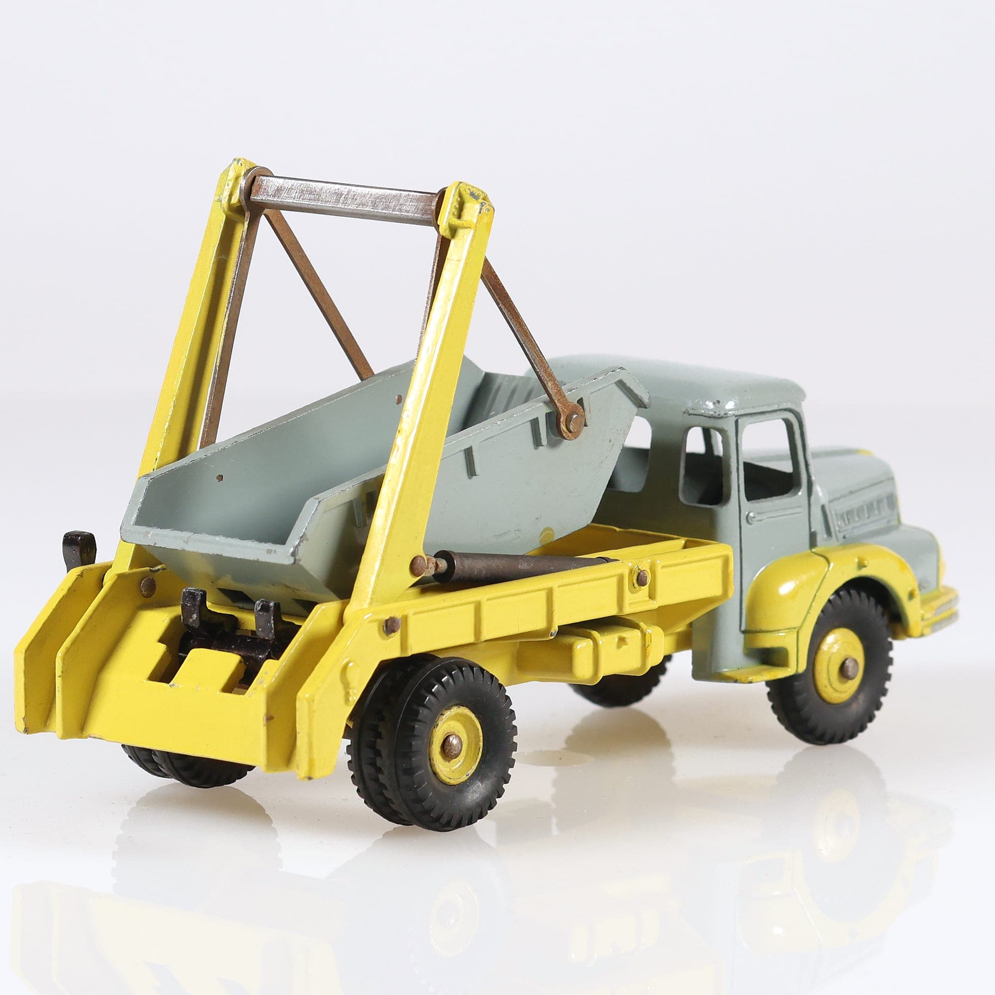 Dinky Toys 38A Unic Camion Multibenne Marrel 1/43 Jaune Grade B avec boîte — miniature 10