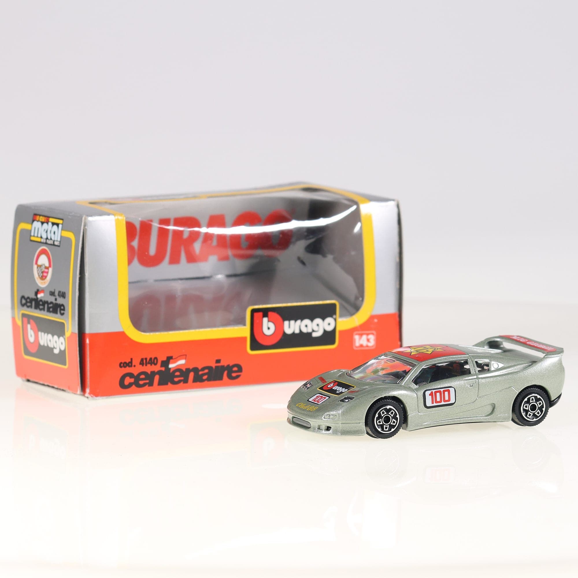 Bburago 4140 Bugatti EB 110 1/43 Gris métallisé avec boîte