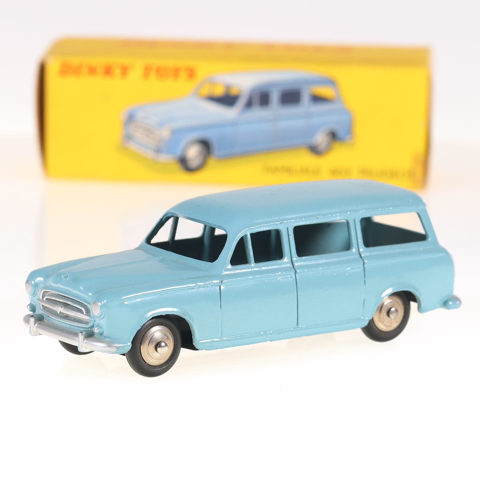 Dinky Toys 24F Peugeot  403 familiale 1/43 OCCASION AVEC BOÎTE