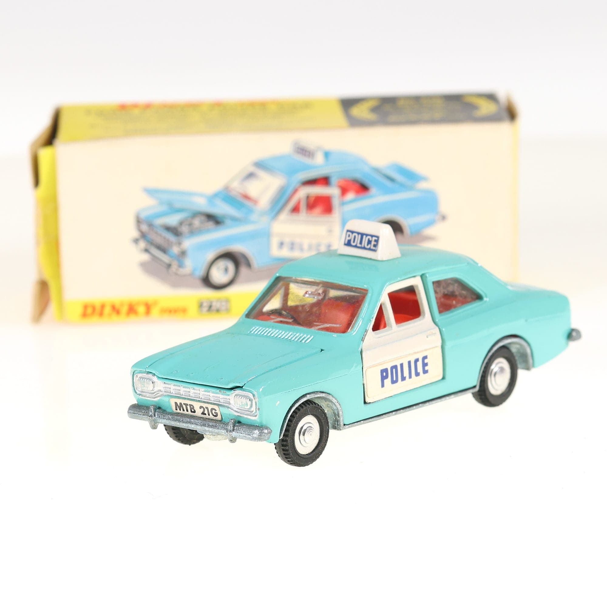 Ford 270 Dinky Toys police 1/43 Bleu ciel avec boîte