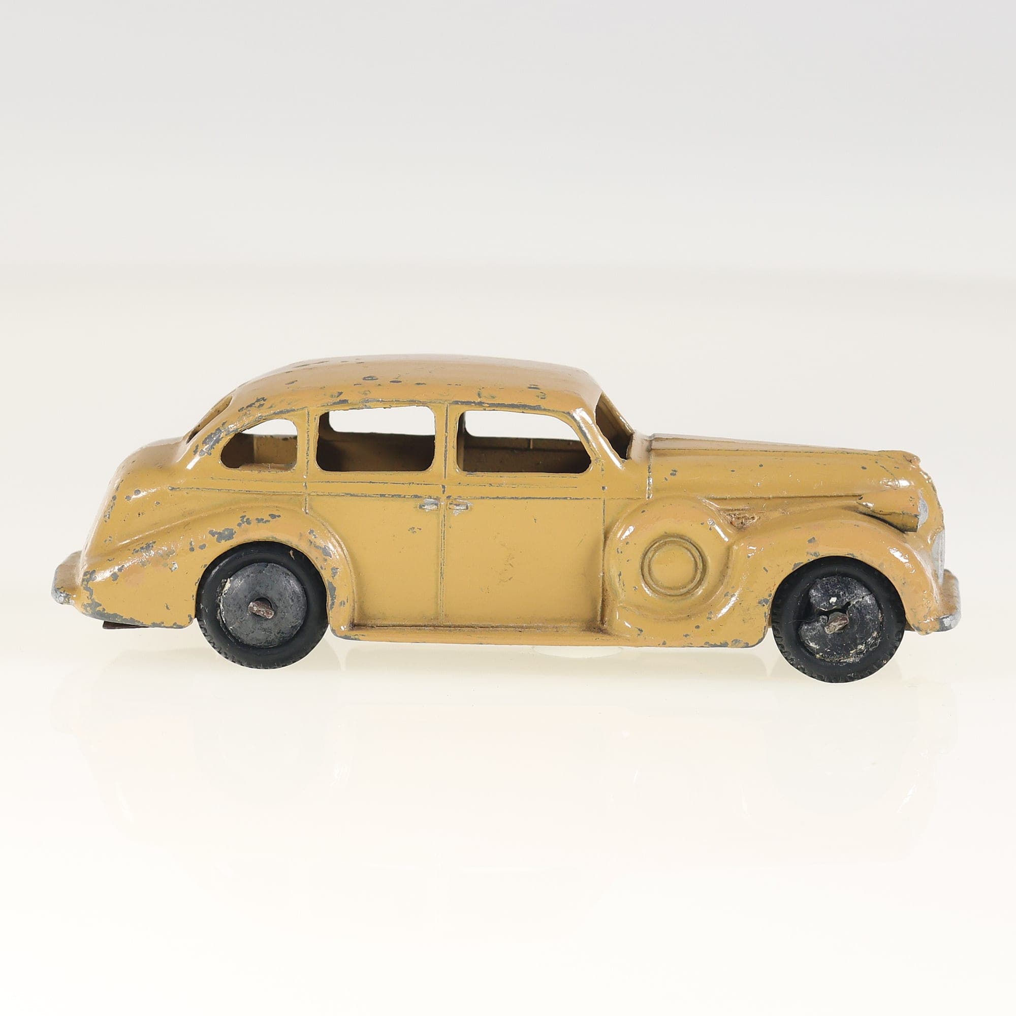 Dinky Toys 39D Buick Buick Viceroy 1/43 Beige/Crème Grade C sans boîte — miniature 6