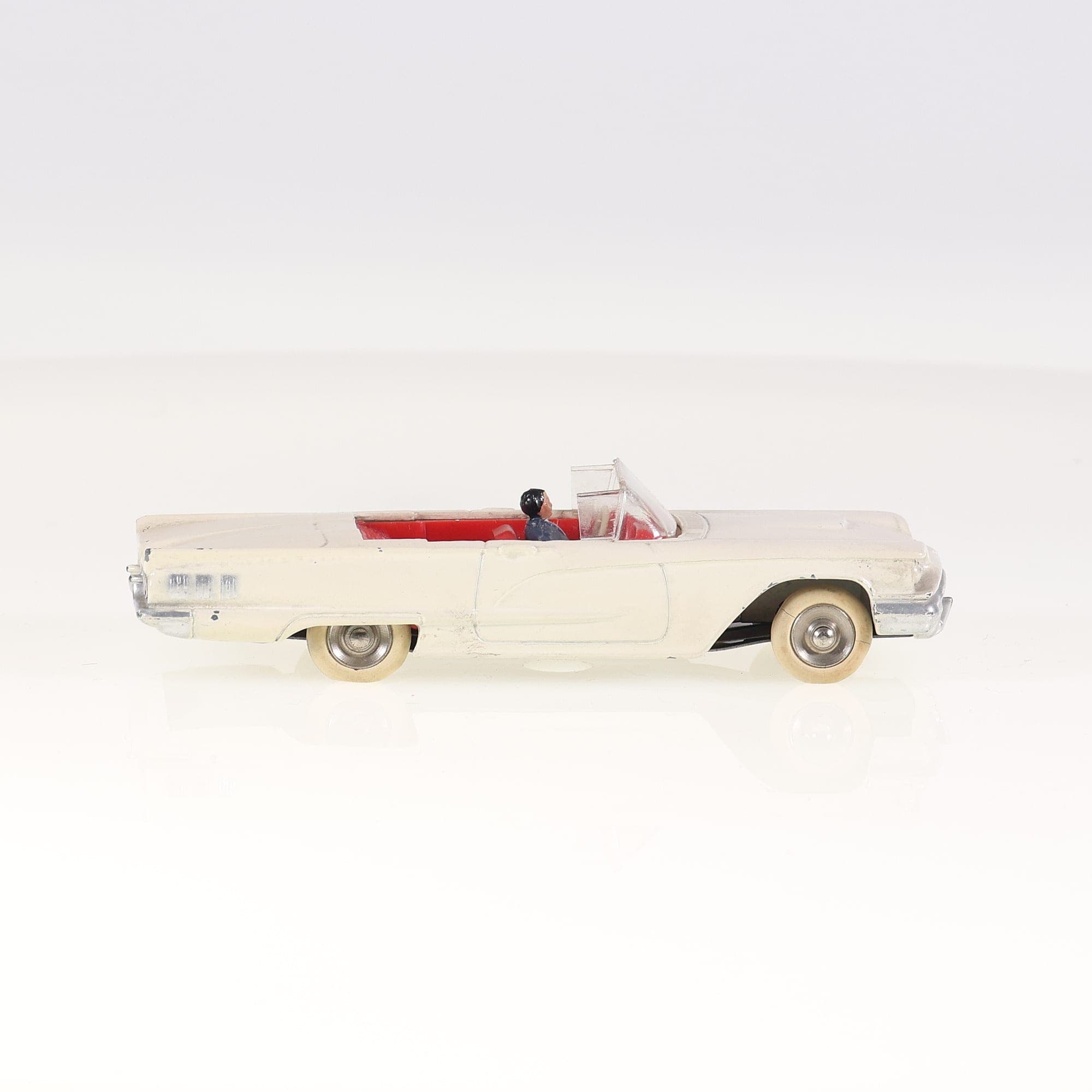 Ford 555 Dinky toys France Thunderbird Convertible 1/43 Blanc Grade B sans boîte — miniature 6