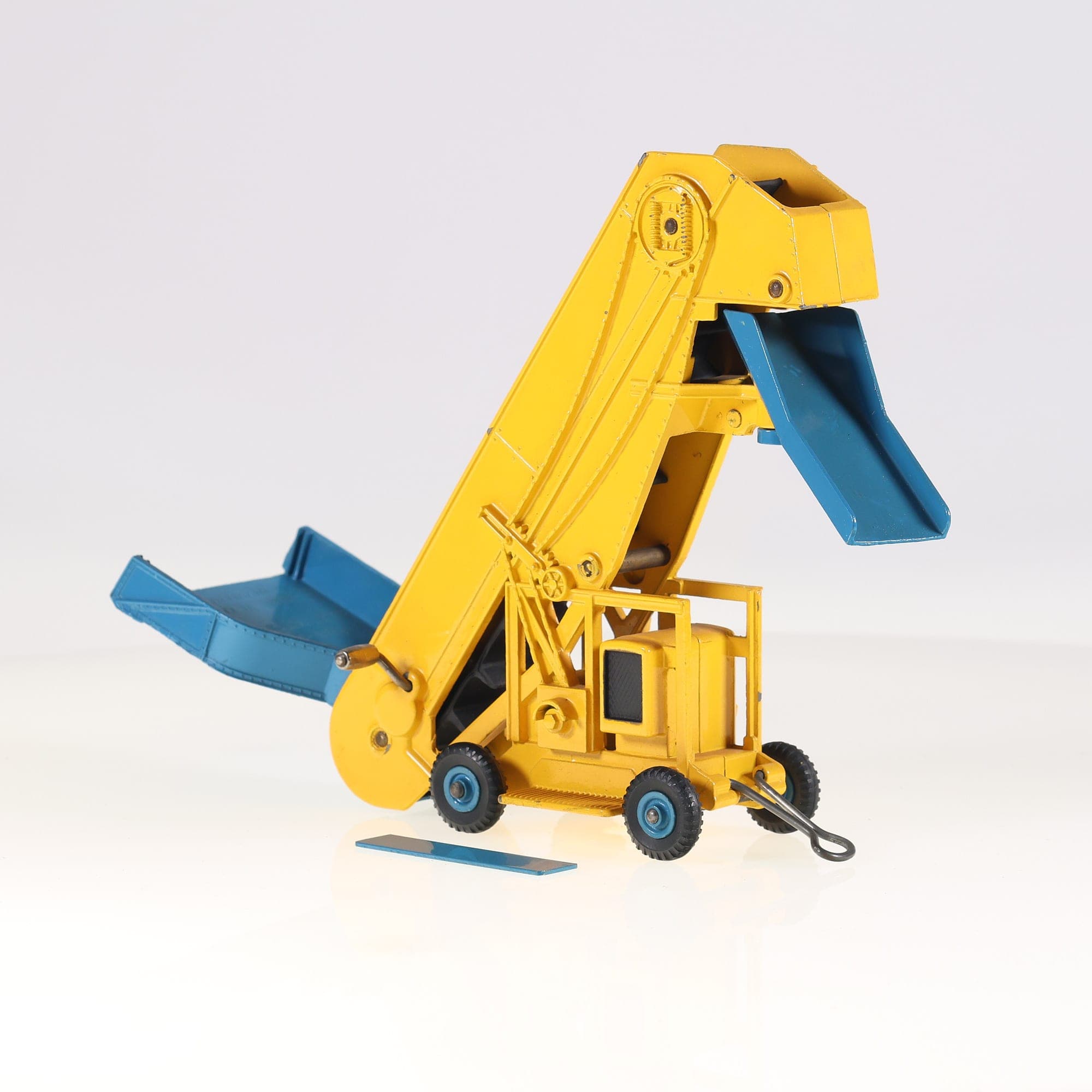 Dinky Toys GB n°964 Convoyeur elevator Loader 1/43 Jaune — miniature 4