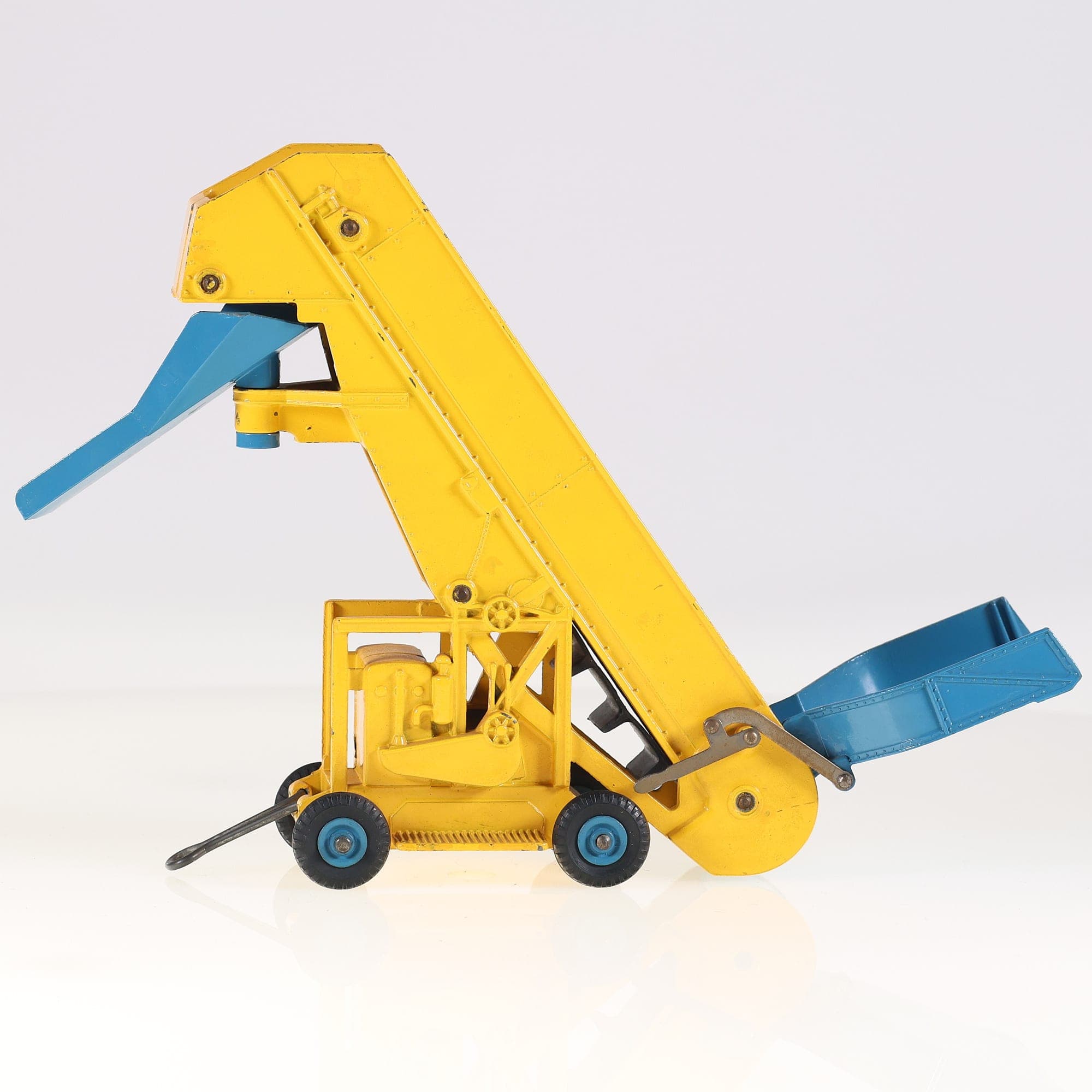 Dinky Toys GB n°964 Convoyeur elevator Loader 1/43 Jaune — miniature 7