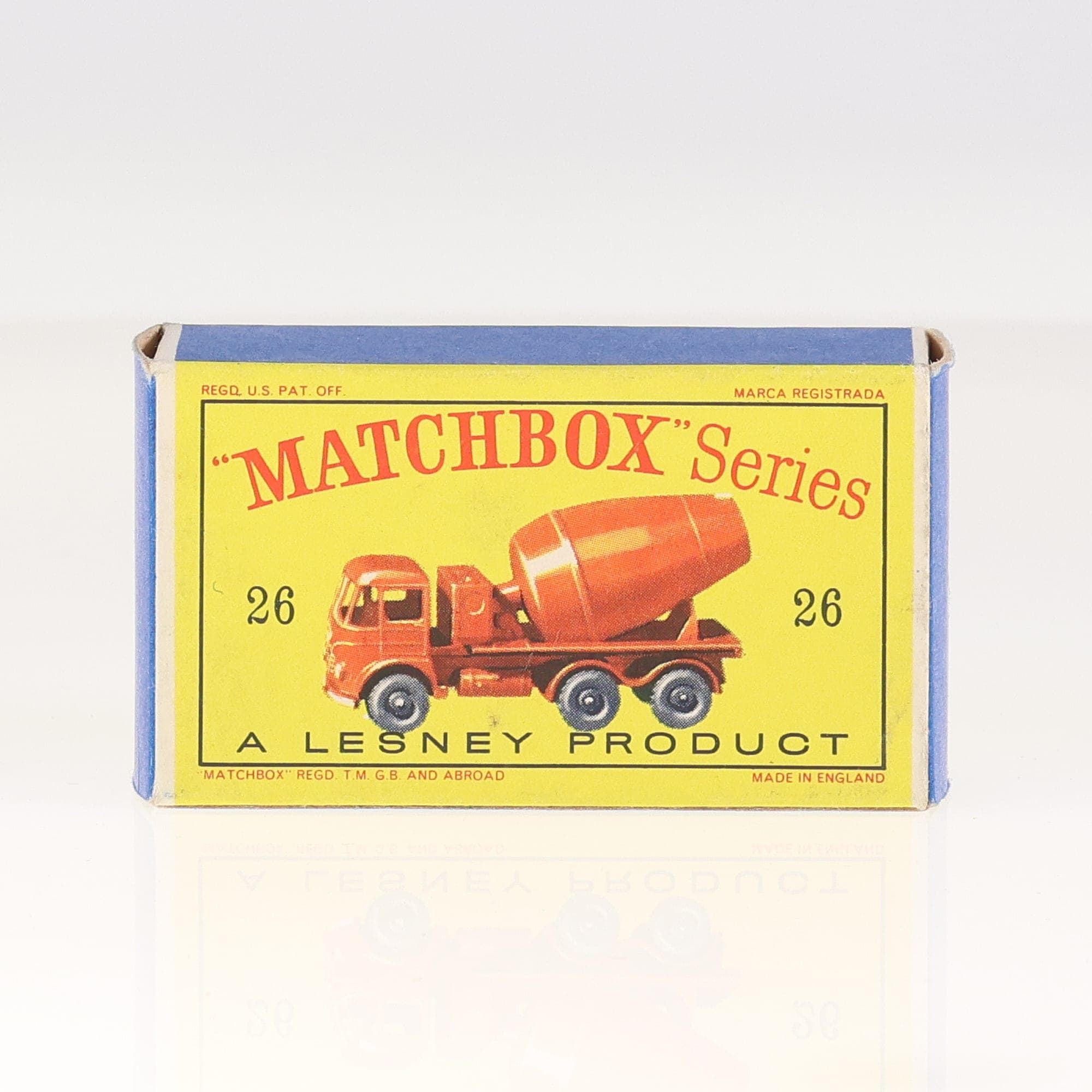 Matchbox n°26 Foden Cement Lorry 6,5 cm Orange état A avec boîte — miniature 3