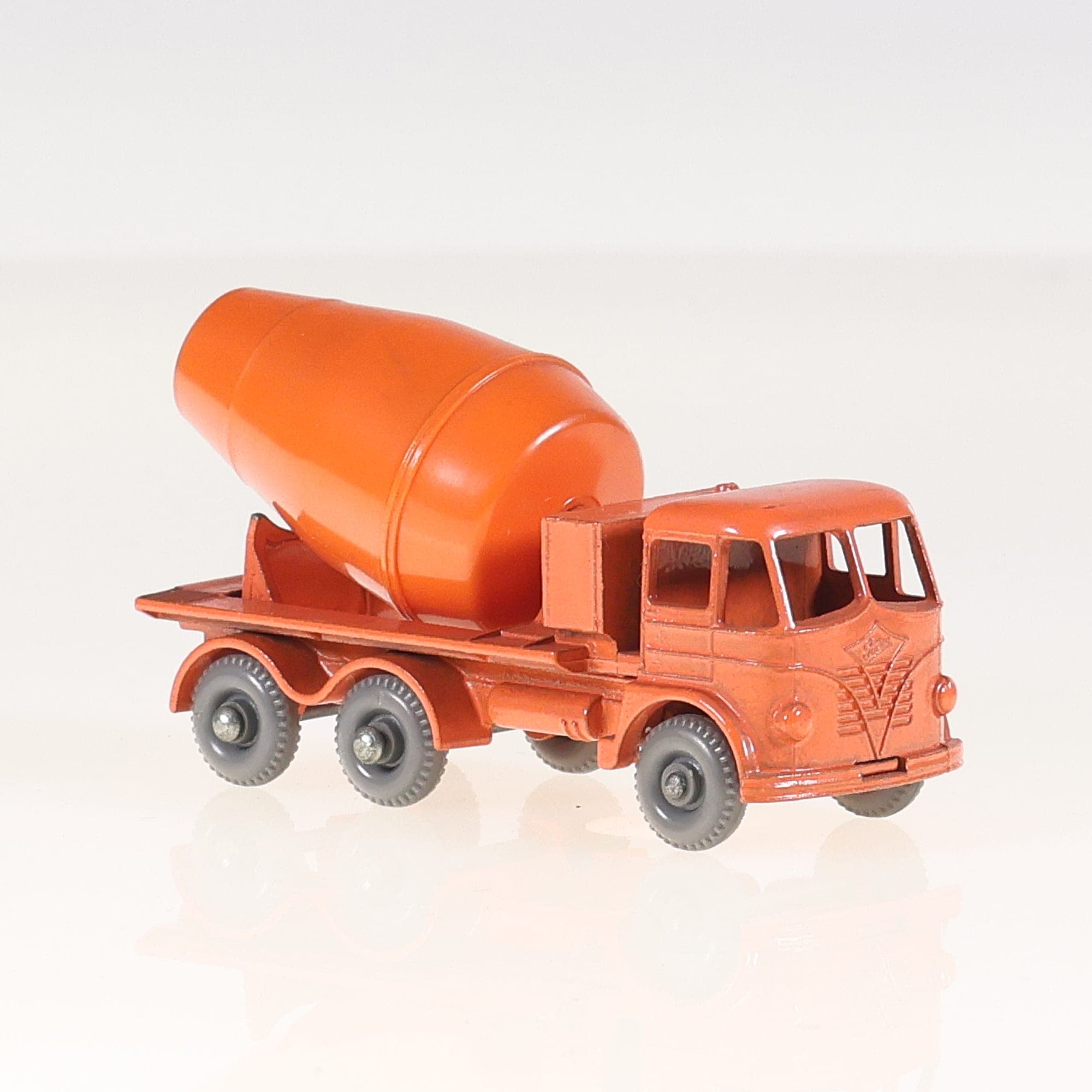 Matchbox n°26 Foden Cement Lorry 6,5 cm Orange état A avec boîte — miniature 11