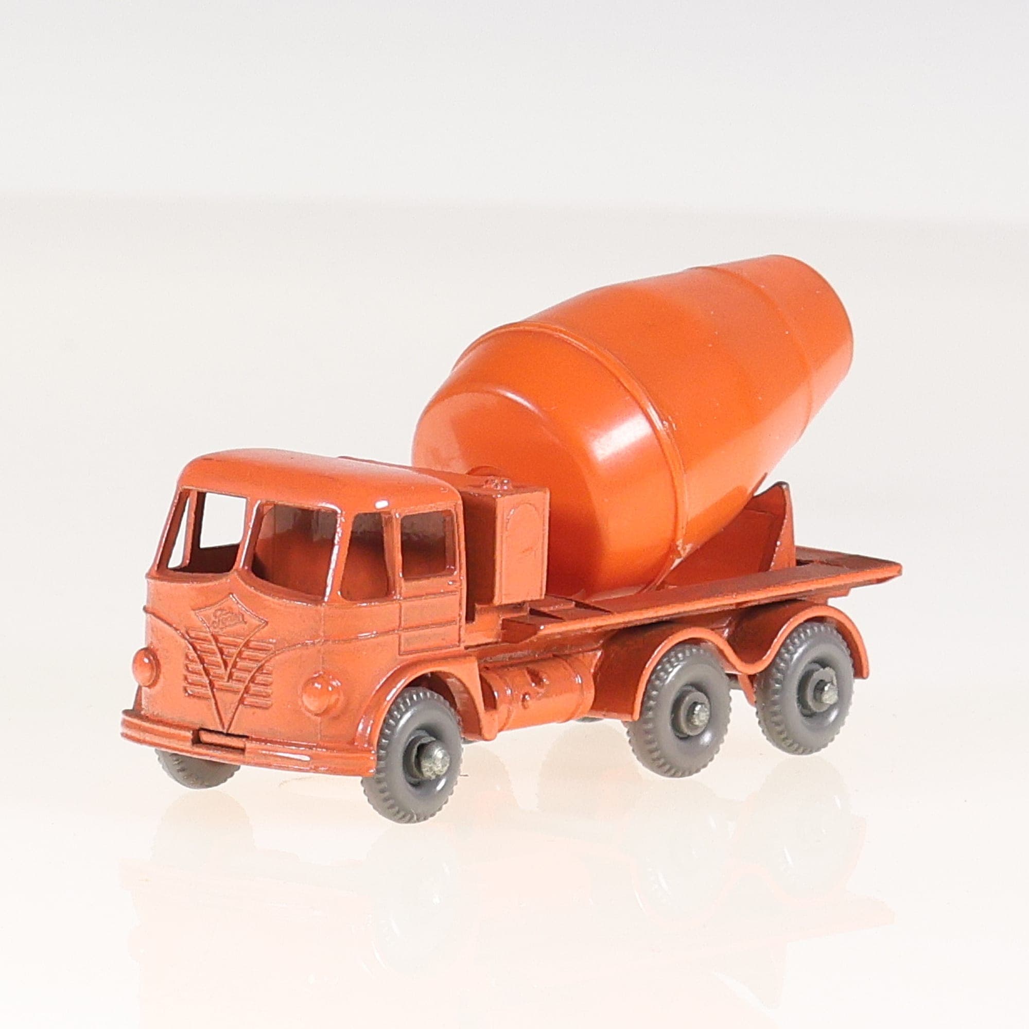 Matchbox n°26 Foden Cement Lorry 6,5 cm Orange état A avec boîte — miniature 13