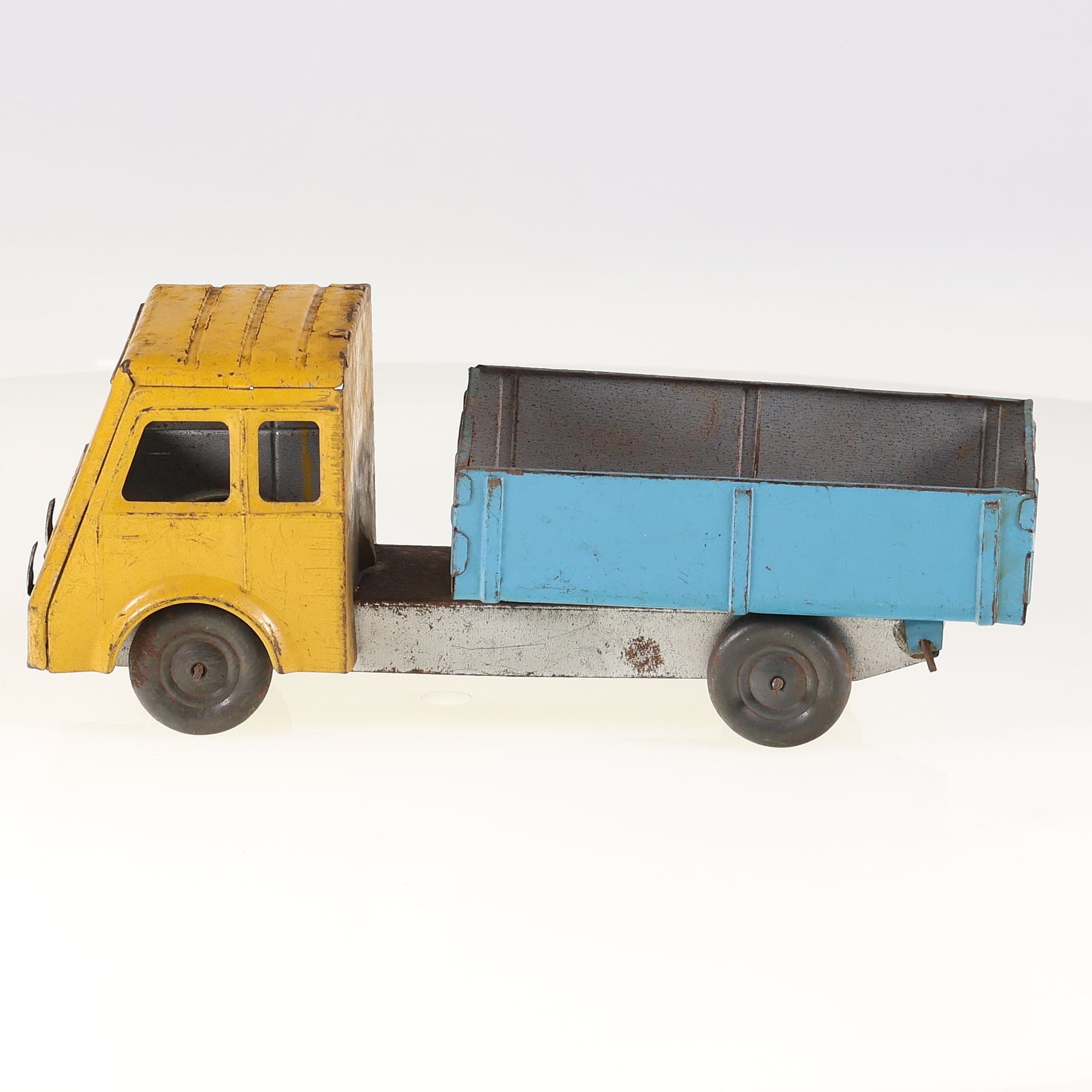 SIF France camion benne tôle 20 cm état D années 50 — miniature 4