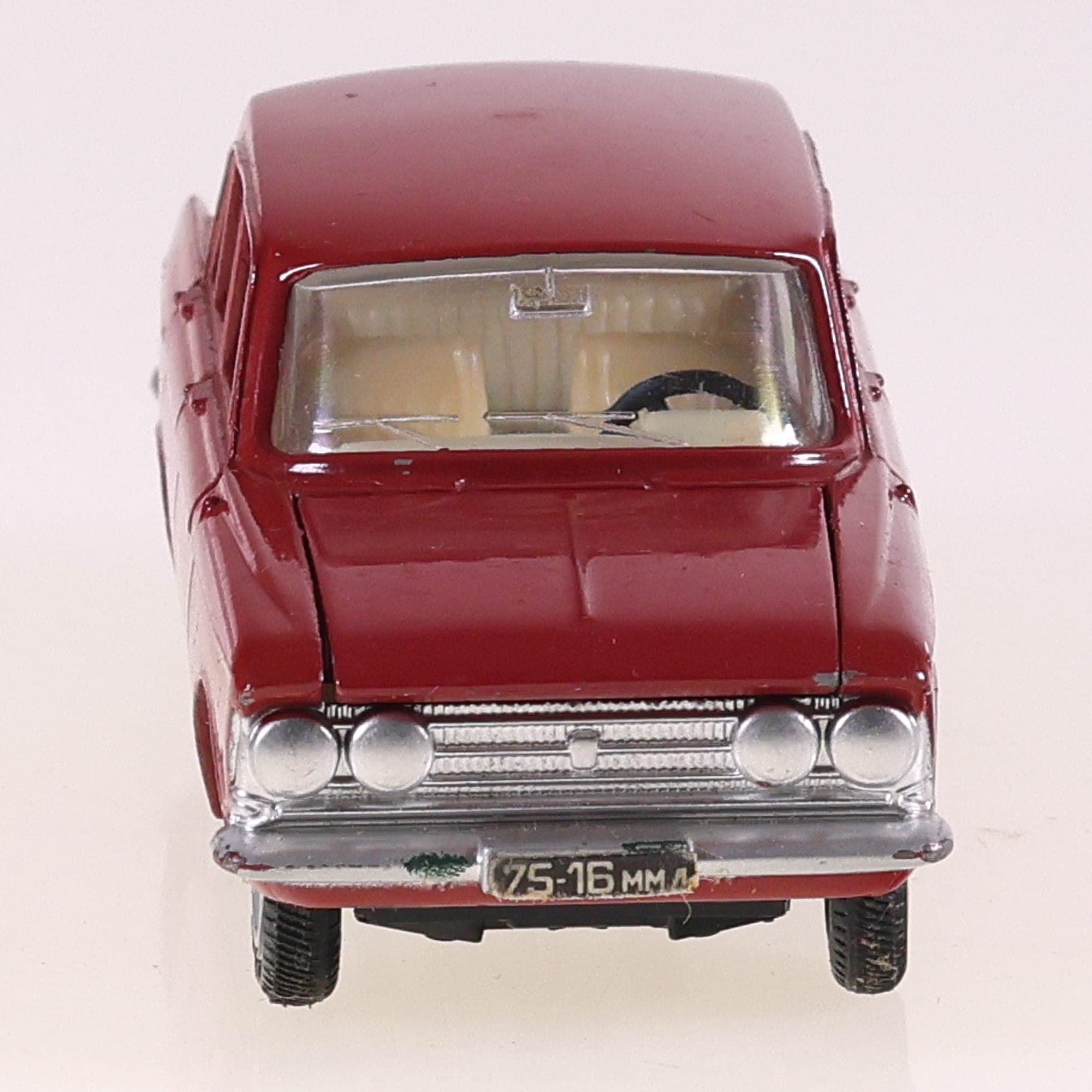 Dinky Toys 1410 Moskvitch 1/43 Rouge avec boîte — miniature 8